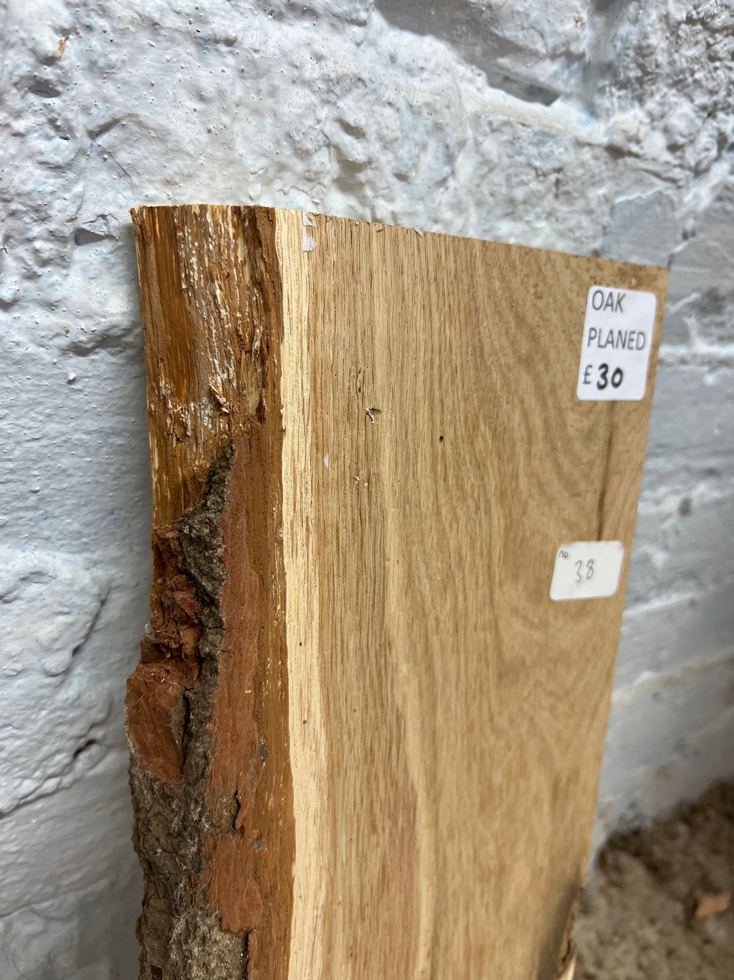 Oak No 38 - 467x175-195x30mm Planed