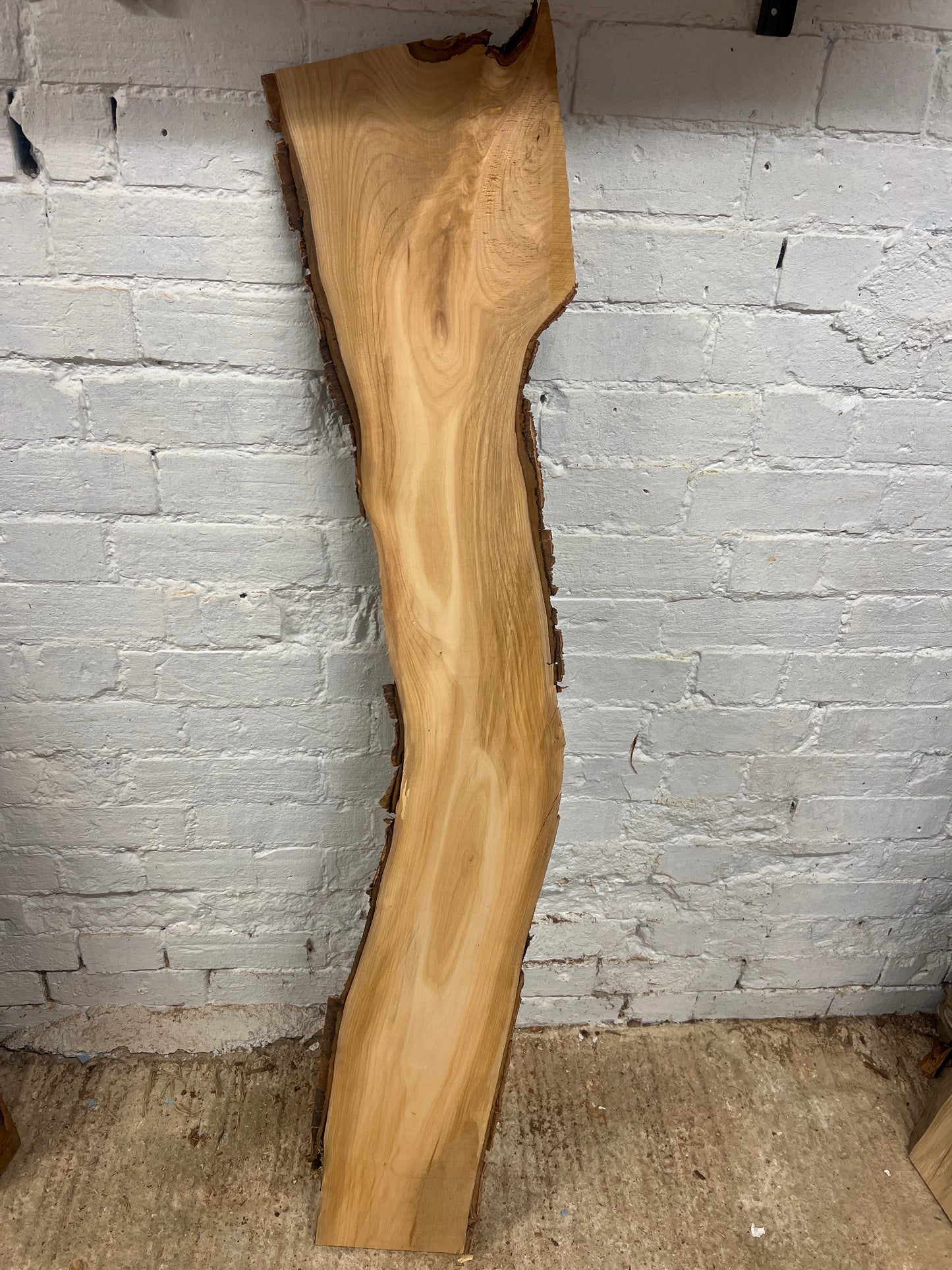 Cherry No 206 - 1380x170-240x30mm Planed