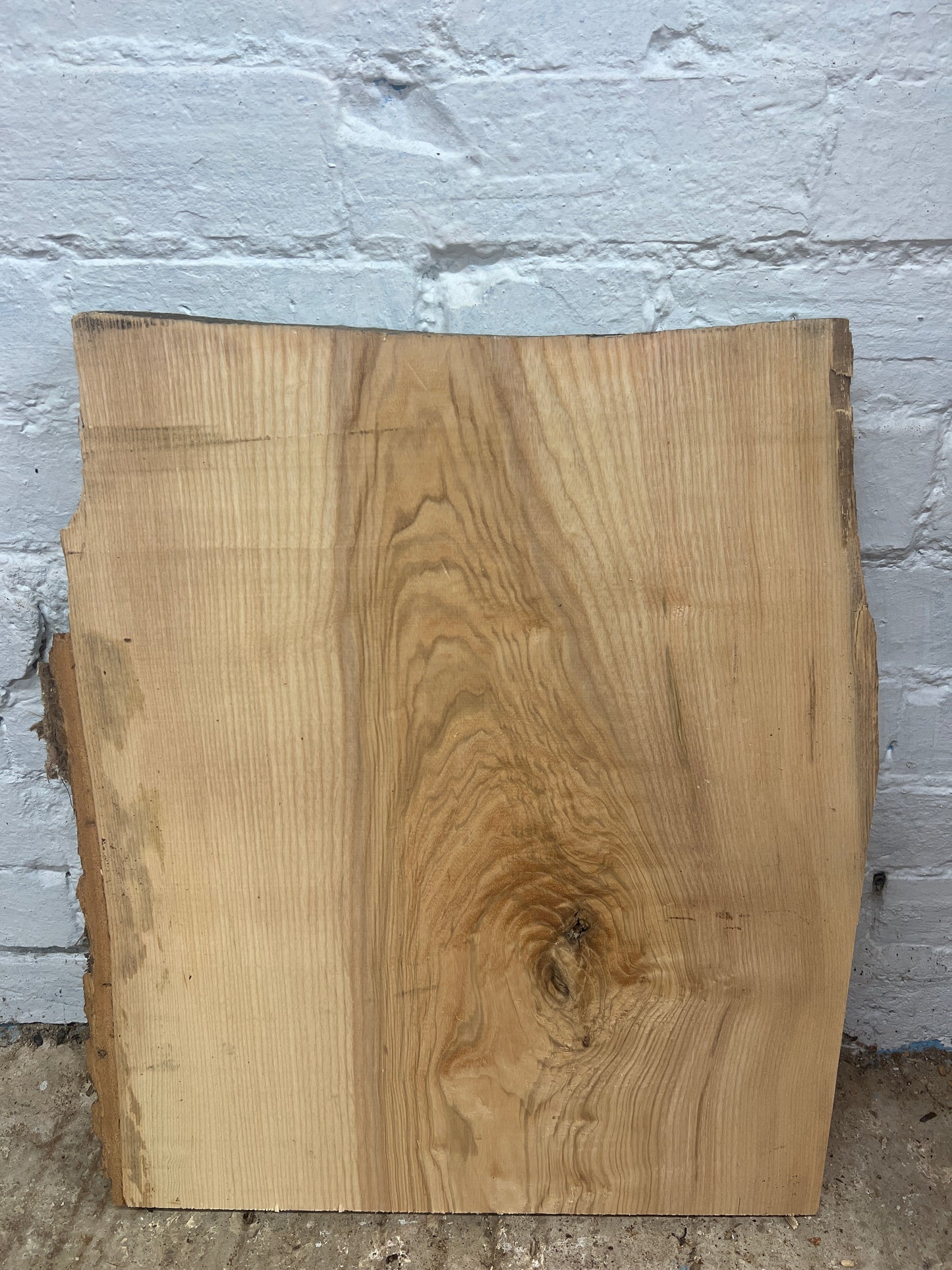 Ash No 102 - 546x380-450x30mm Planed