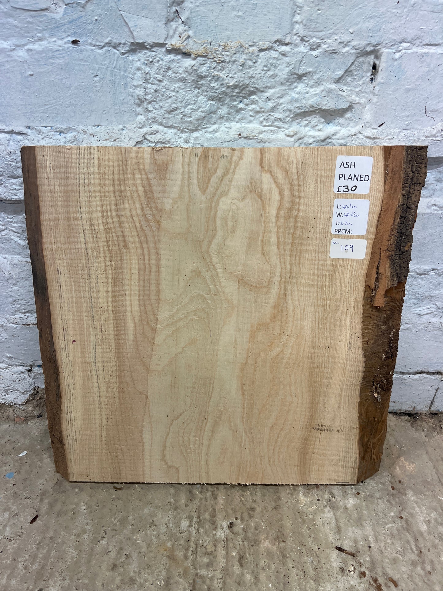 Ash No 109 - 401x420-430x27mm Planed