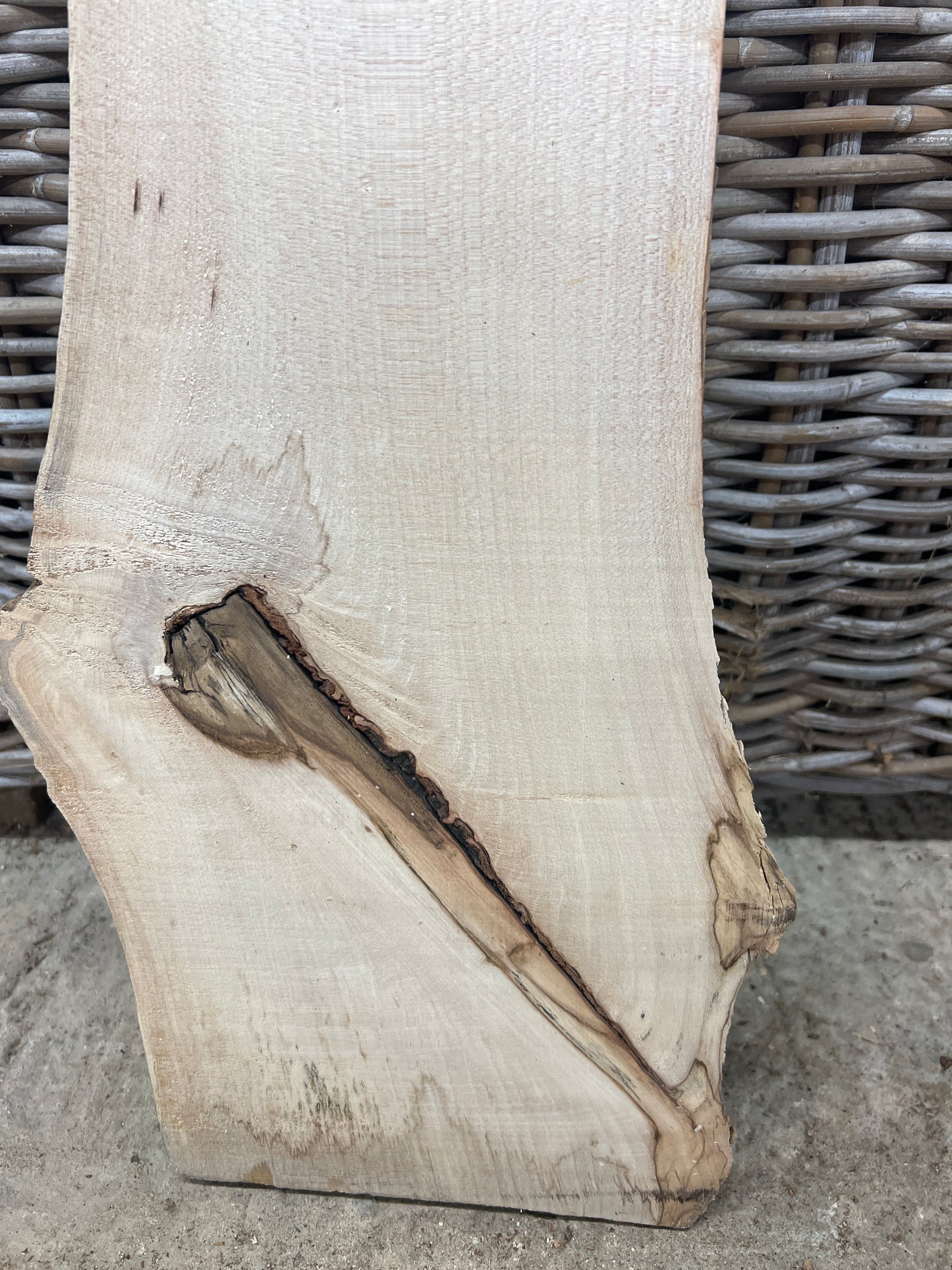 Beech No 96 - 653x160-230x25mm Planed