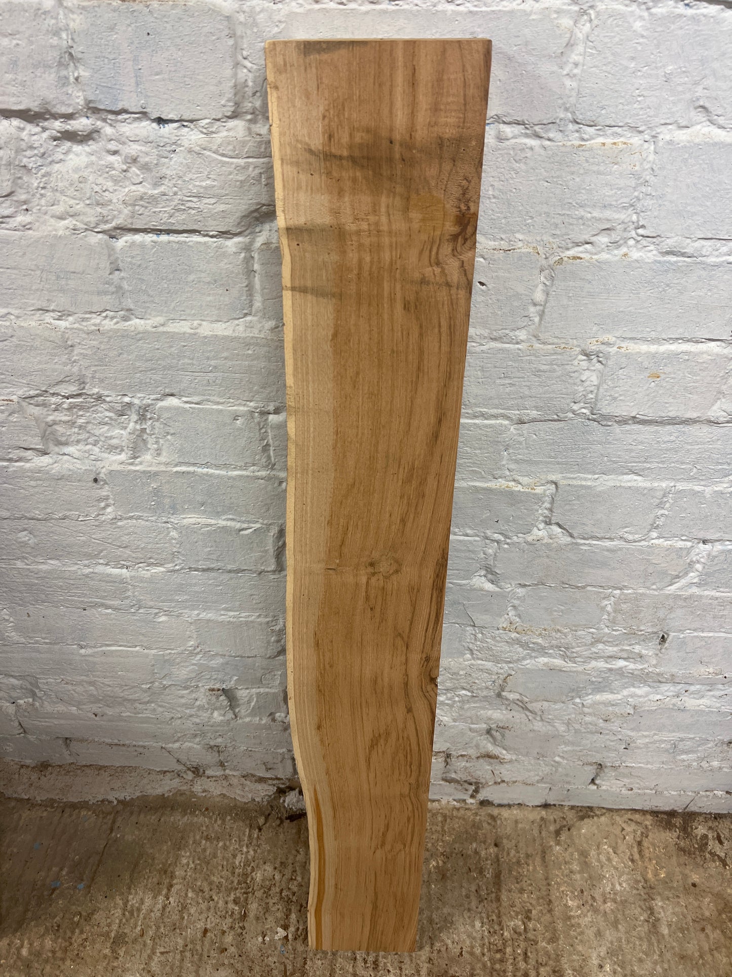 Sweet Chestnut No 240 - 1130x140-160x45mm Planed
