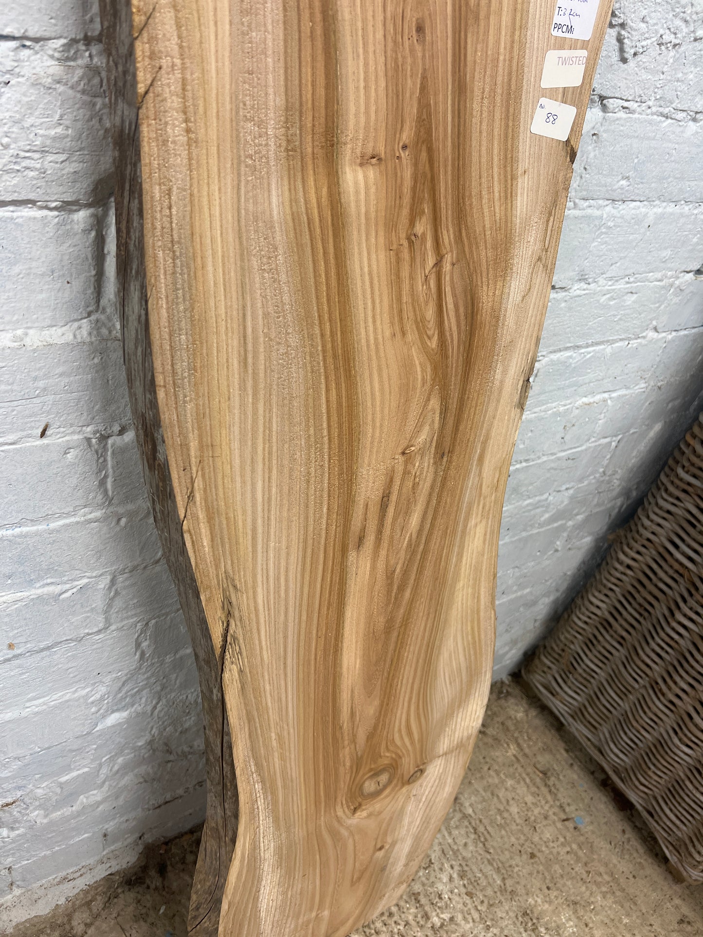 Elm No 88 - 1316x320-380x32mm Planed