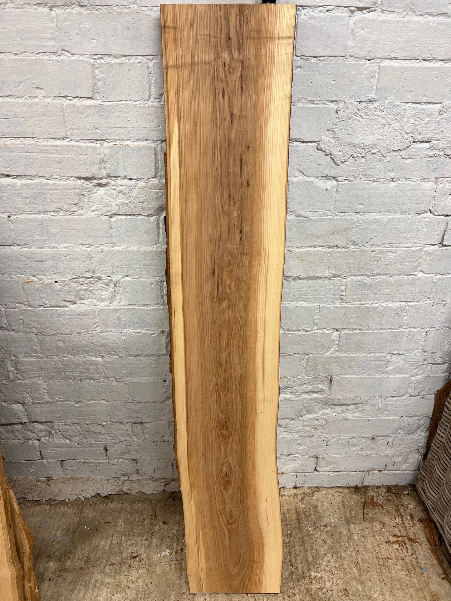 Elm No 169 - 1410x250x36mm Planed