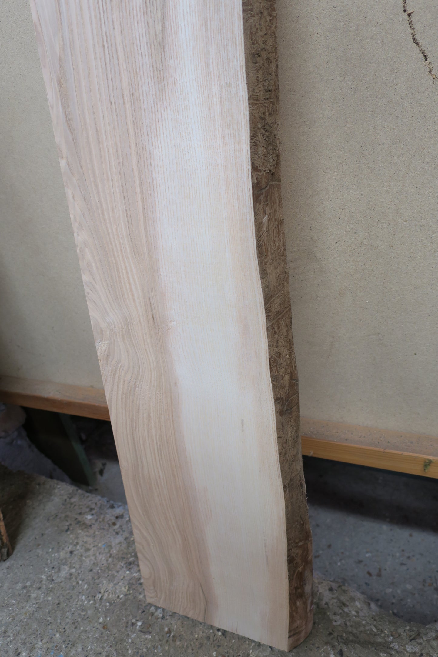 Ash No 32 - 1270x230-240x45mm Planed