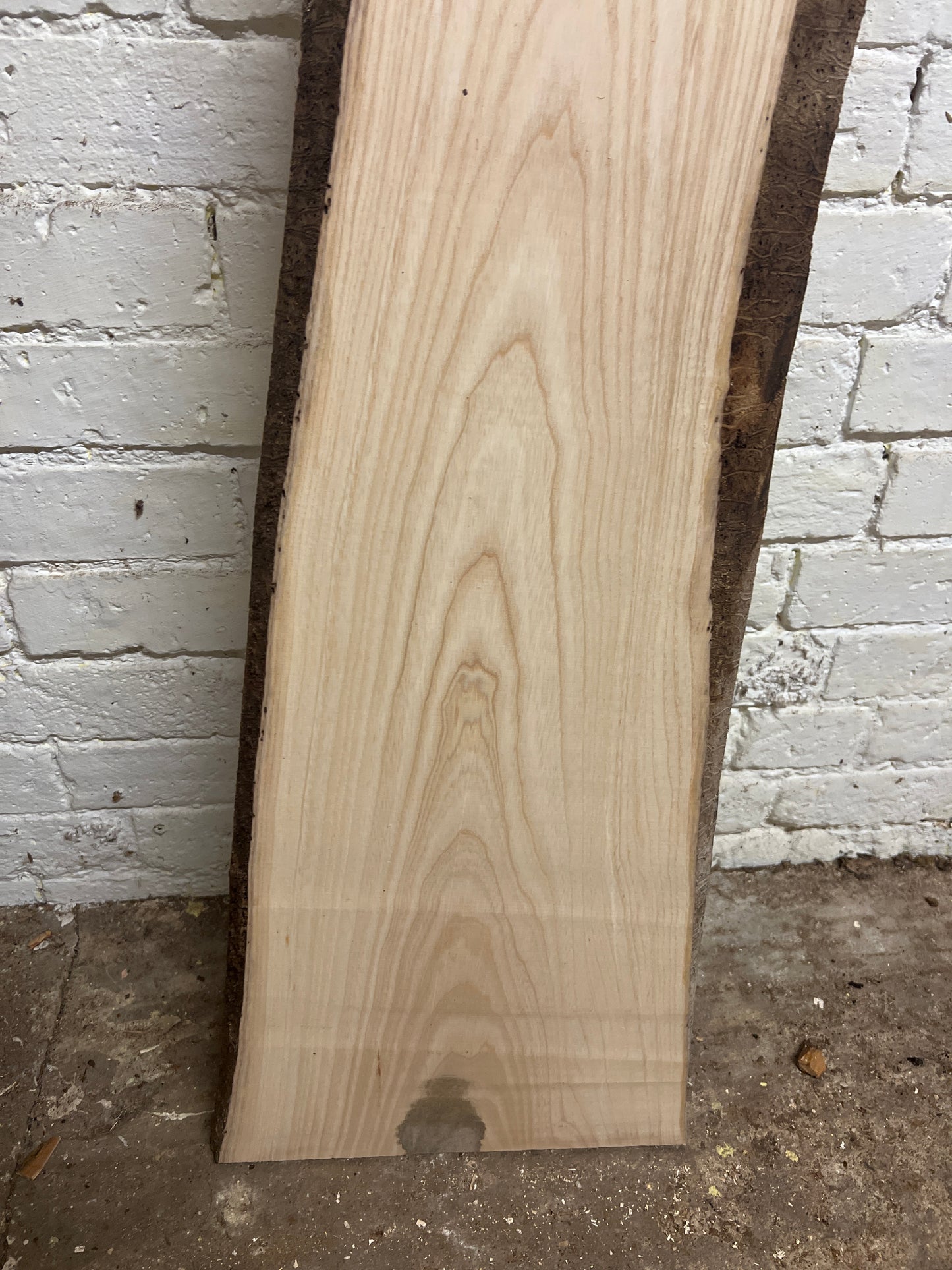 Ash No 124 - 1515x180-350x25mm Planed