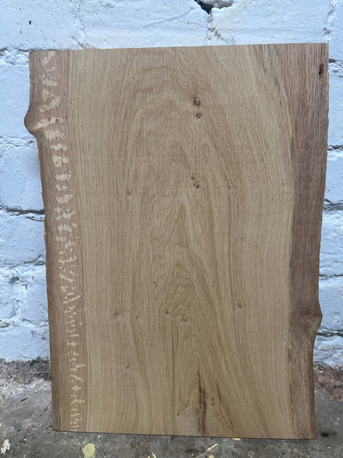 Oak No 65 - 410x270-310x30mm laned