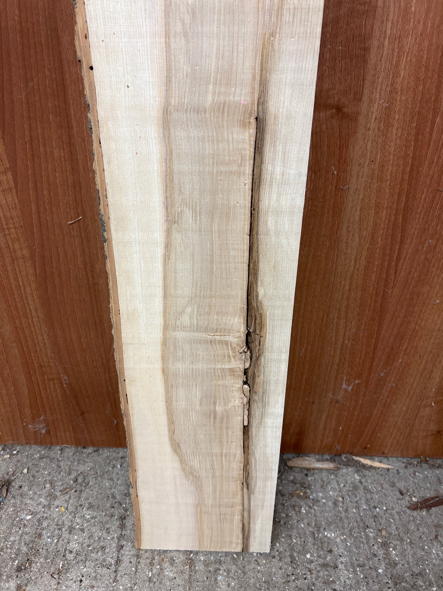 Ash No 92 - 1400x180x37mm Planed
