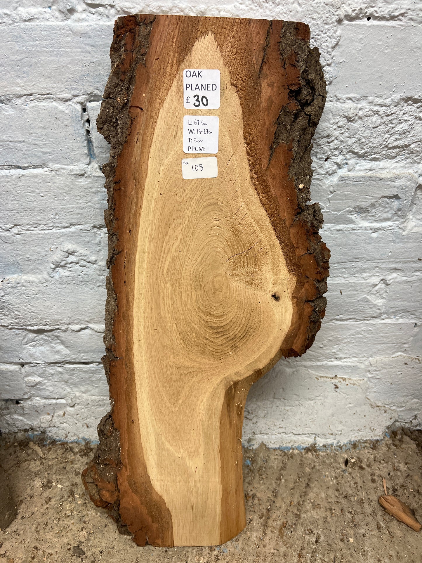 Oak No 108 - 675x190-270x30mm Planed