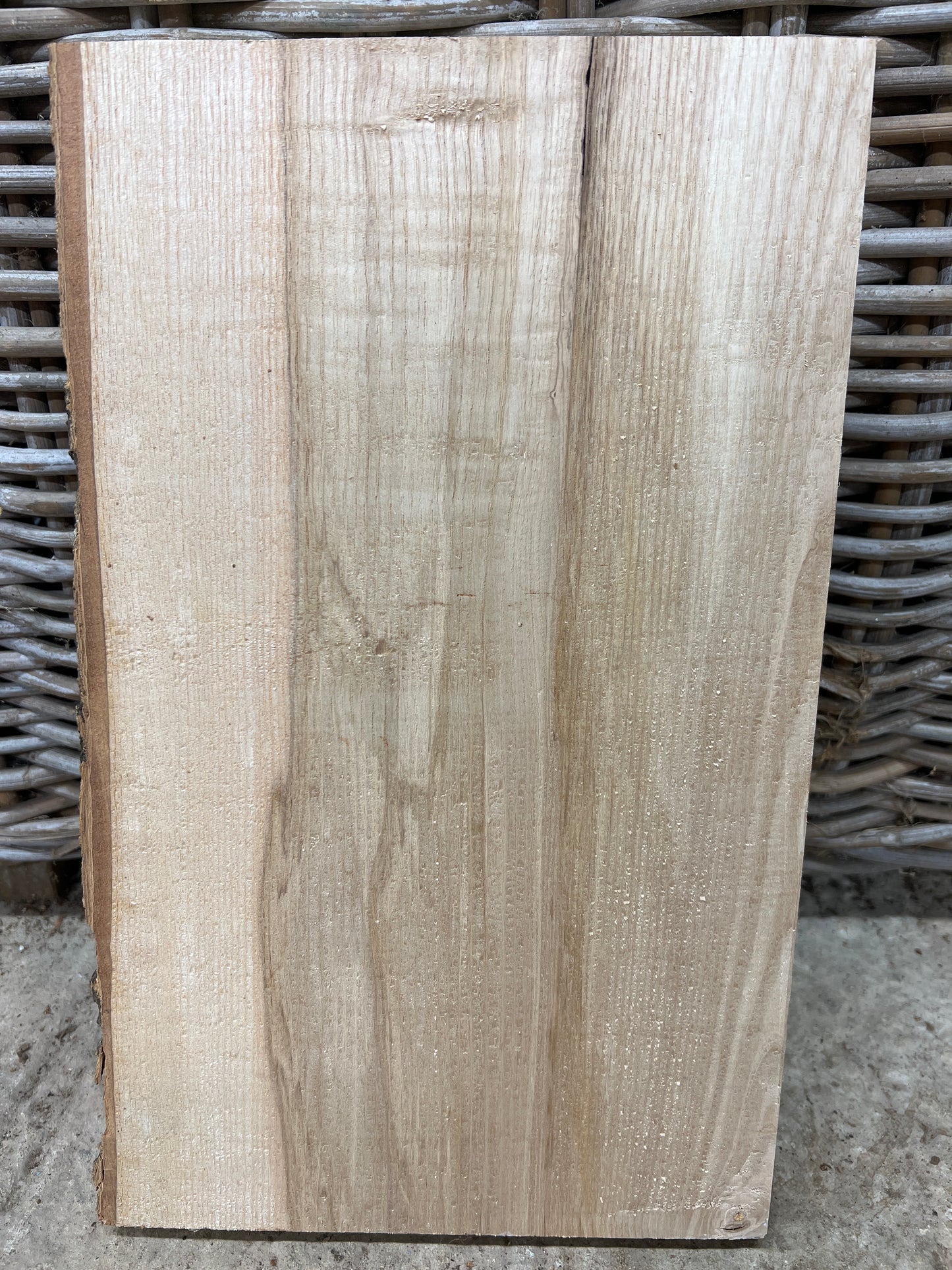 Ash No 17 - 368x215-230x38mm Planed