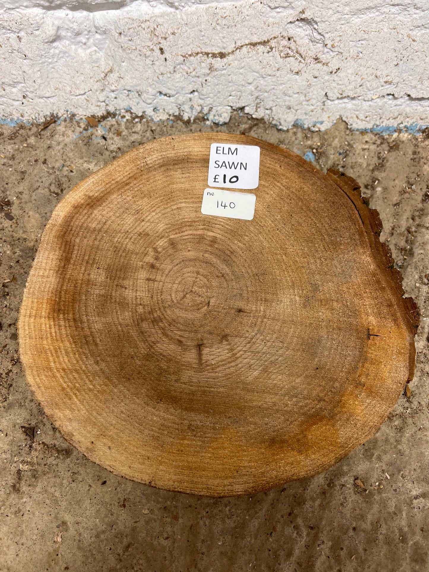 Elm No 140 - 250x250x40mm Sawn