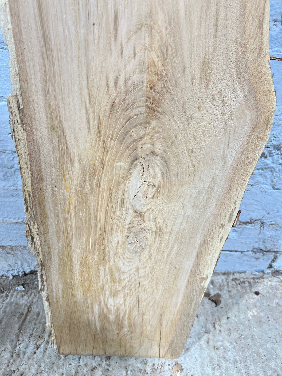 Oak No 238 - 1330x190-280x28mm Planed