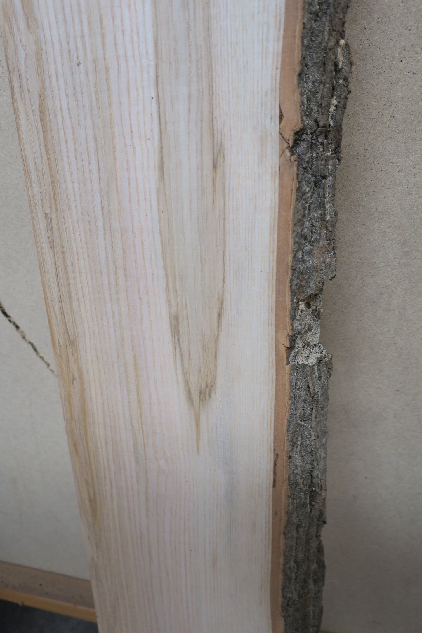Ash No 62- 1270x200x38mm Planed