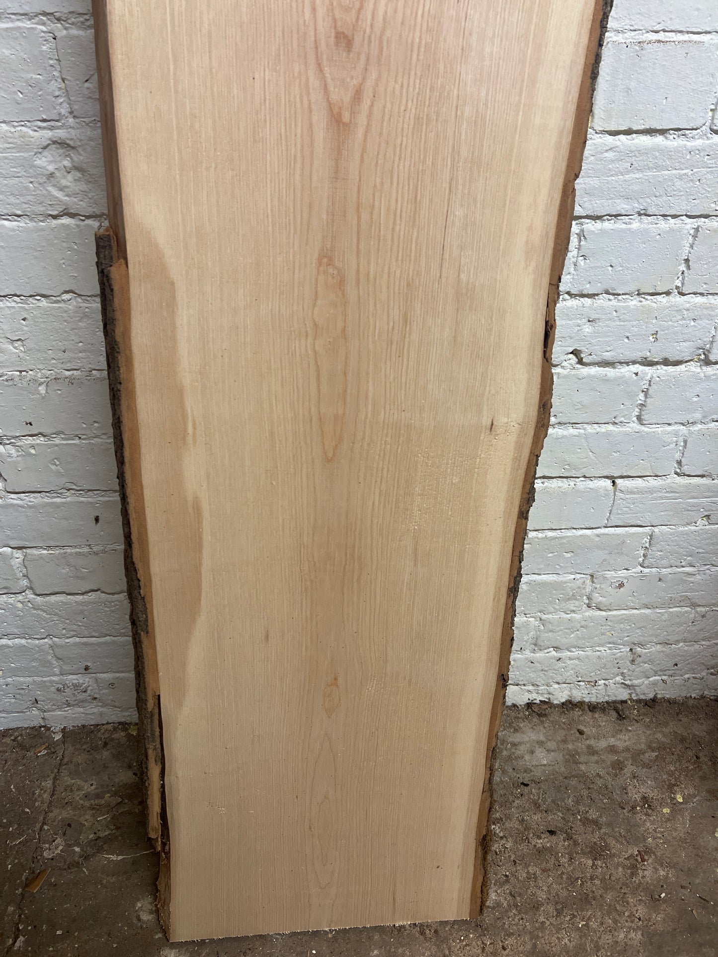 Ash No 114 - 1550x330-390x40mm Planed