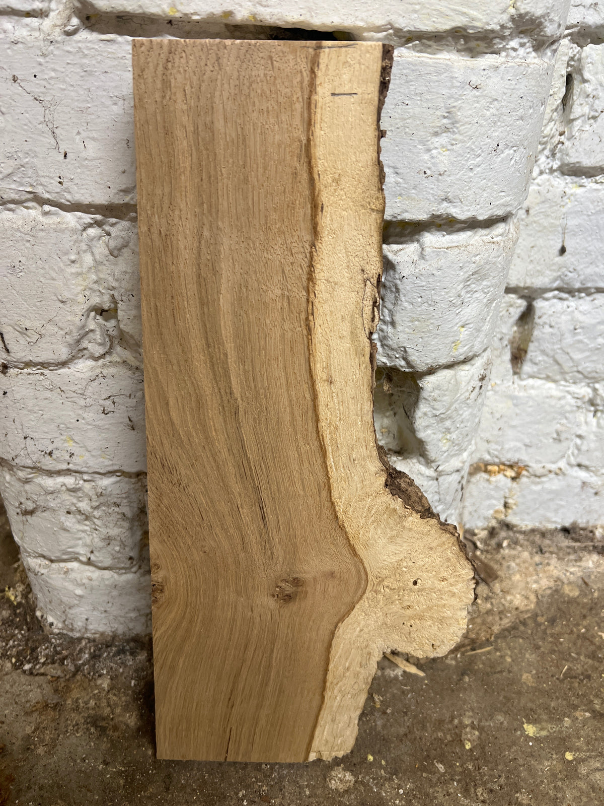 Oak No 192 - 410x100-180x30mm Planed