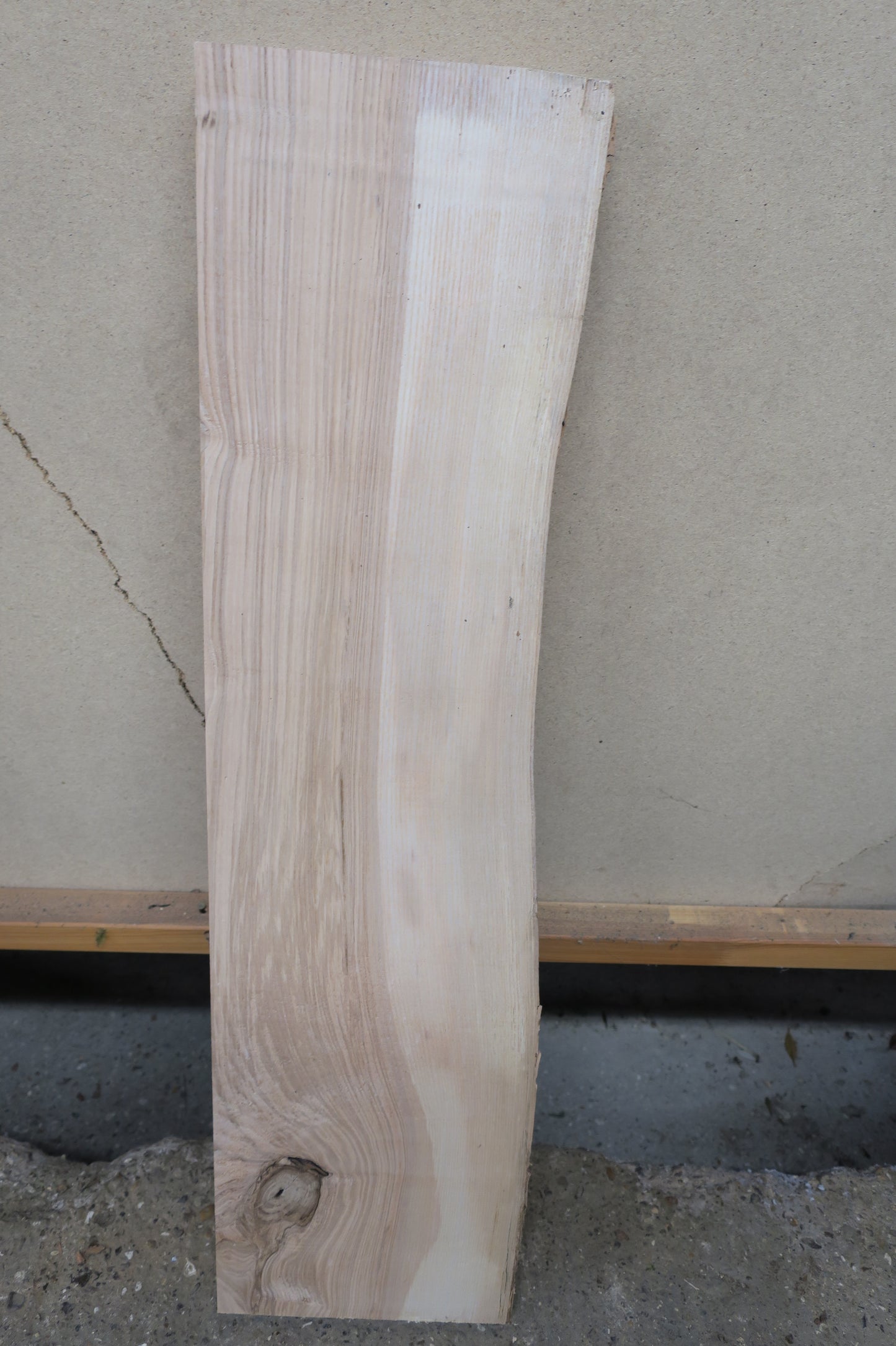 Ash No 87 - 923x210-240x44mm Planed