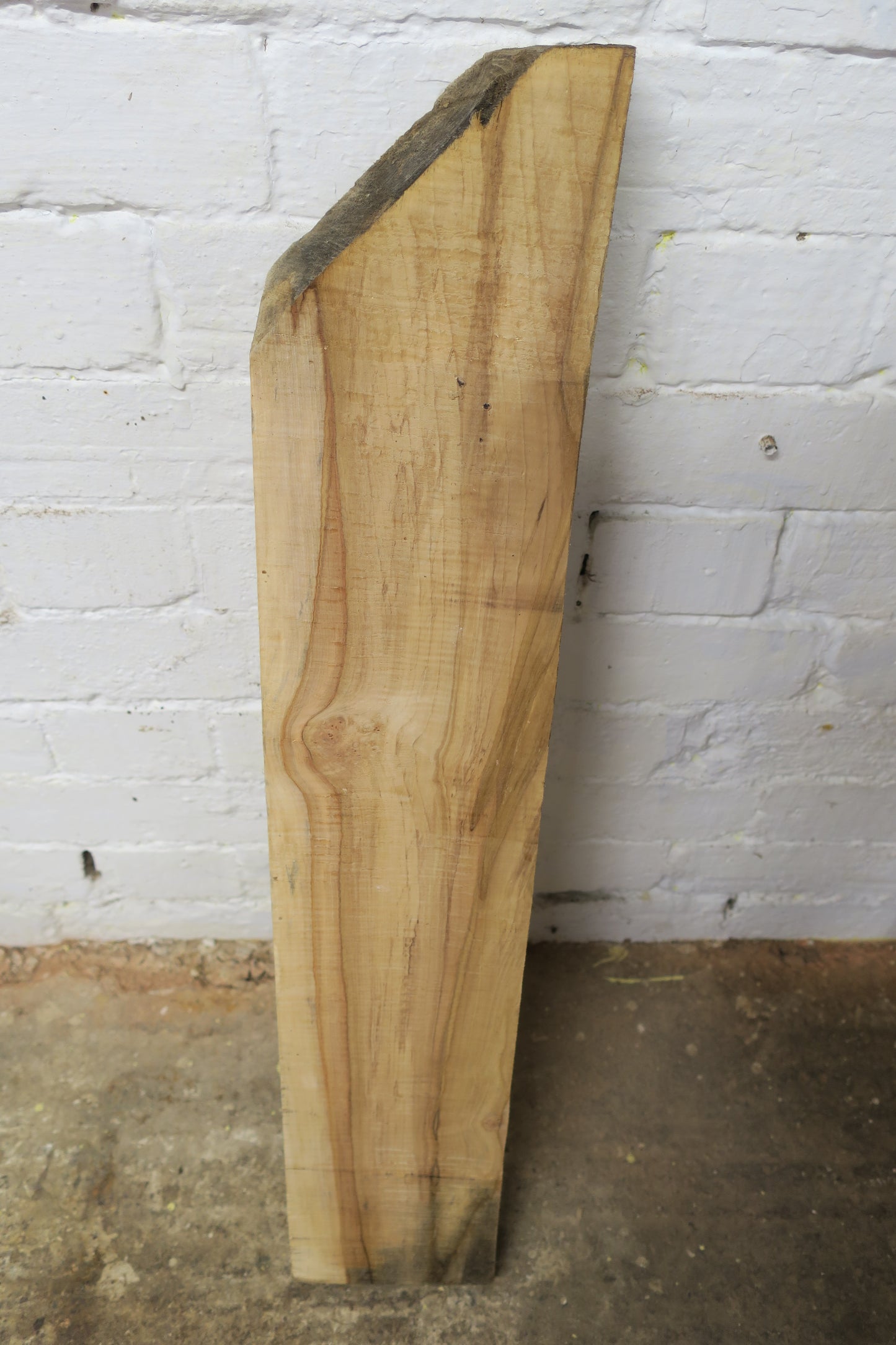 Horse Chestnut No 94 - 755x140x50mm Planed