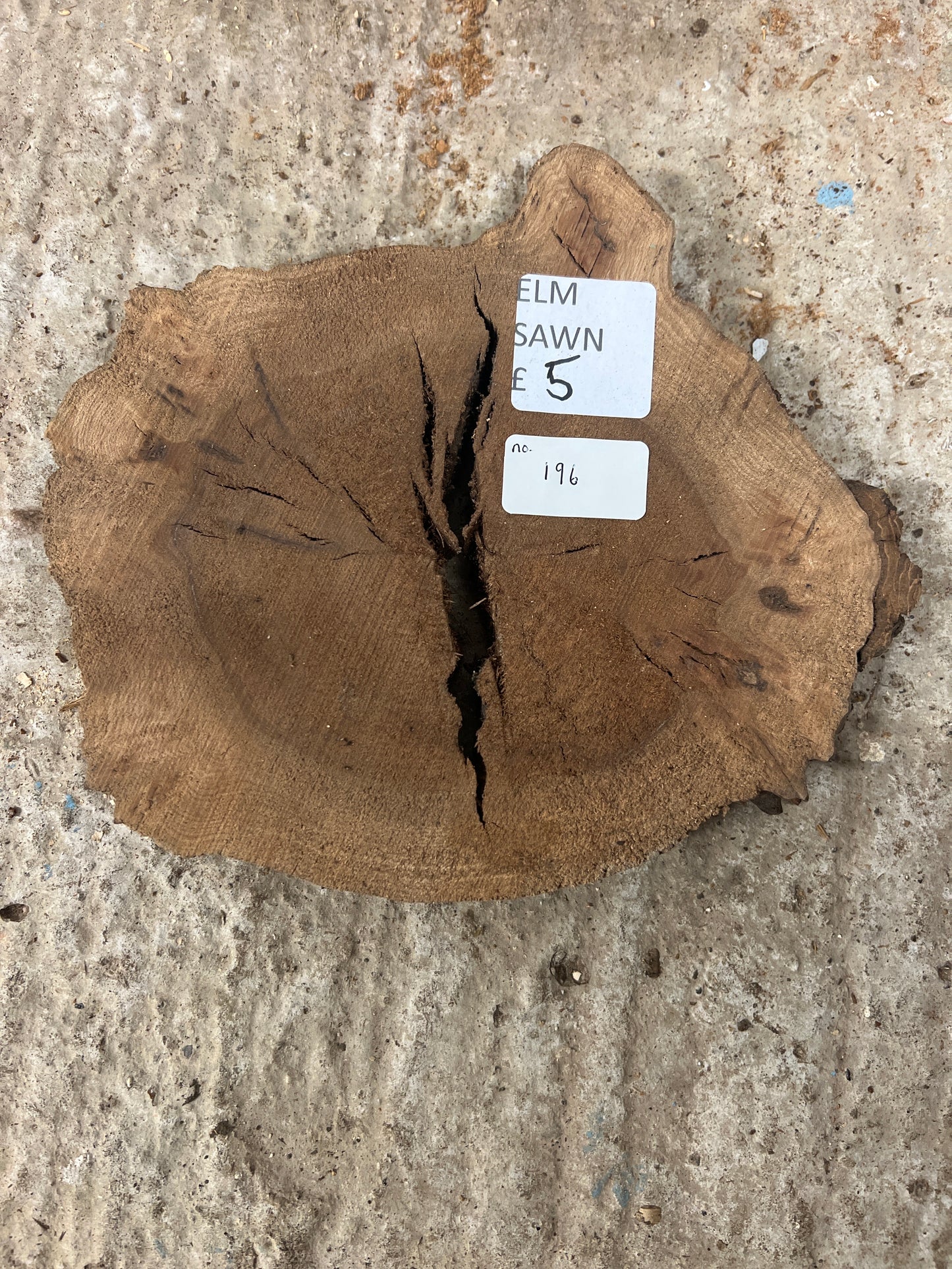 Elm No 196 - 220x180x30mm Sawn