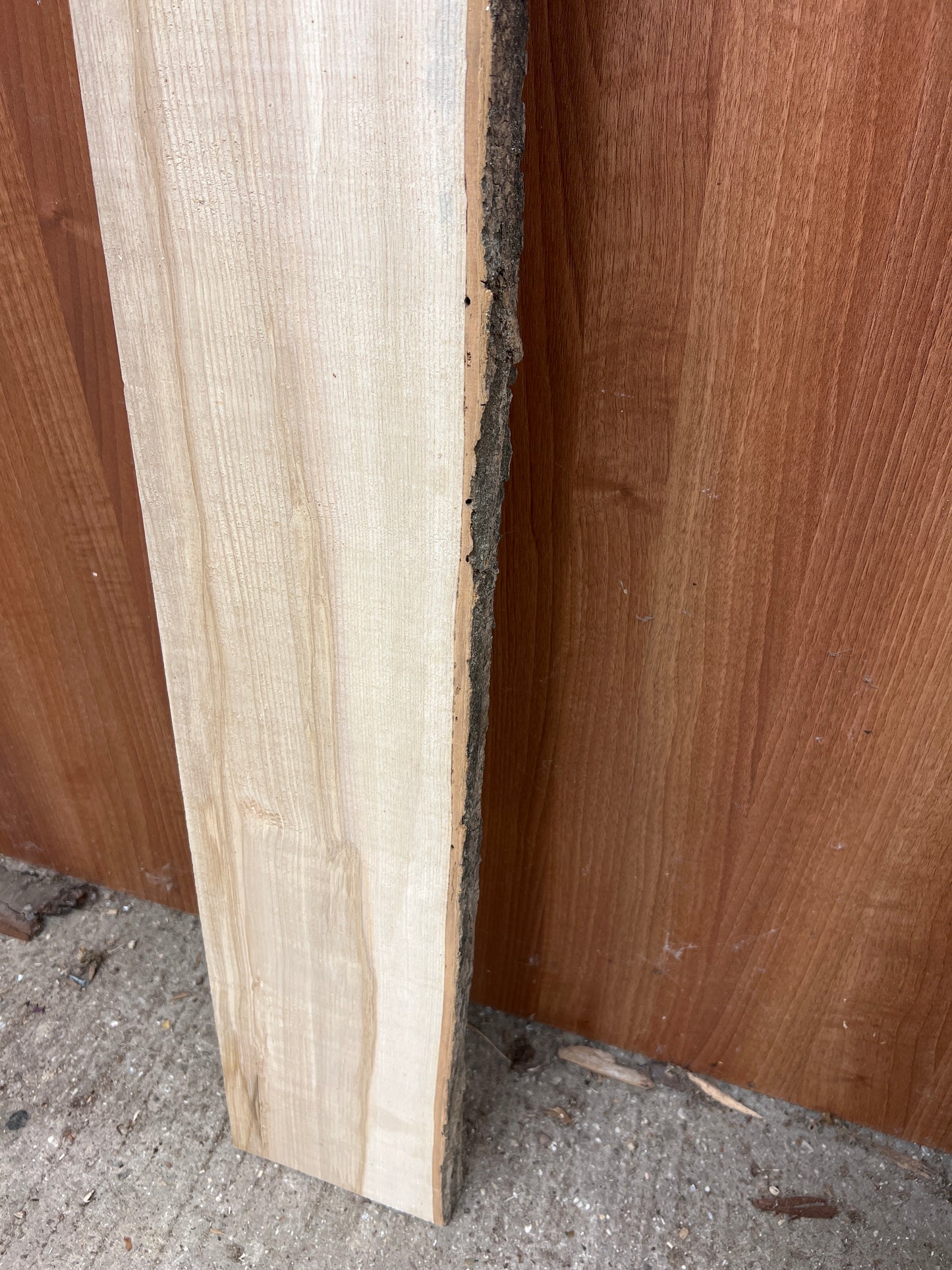 Ash No 92 - 1400x180x37mm Planed