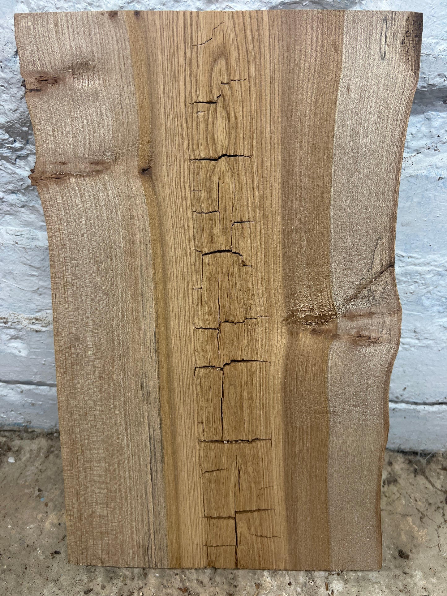 Elm No 20 - 428x240-270x27mm Planed