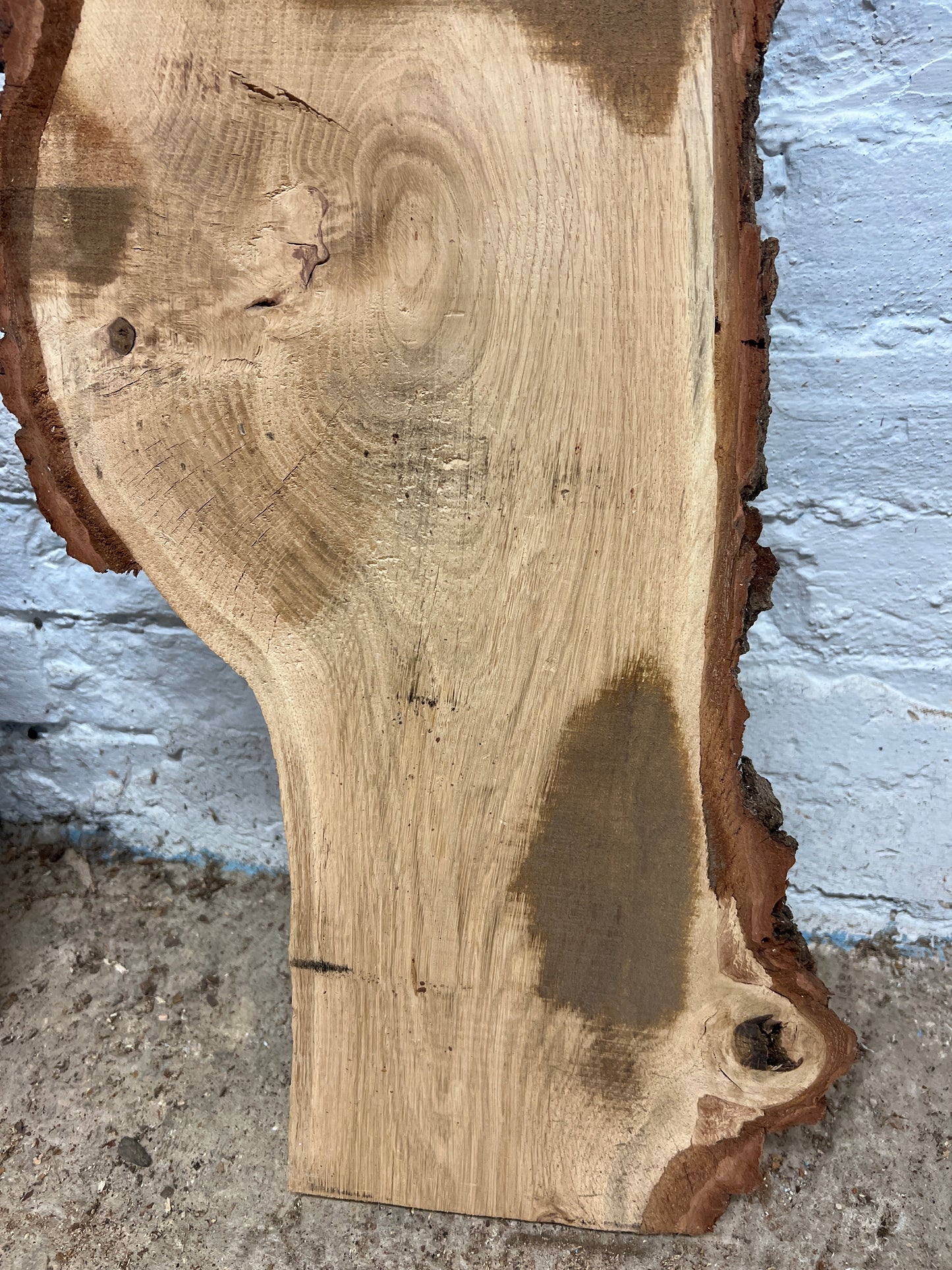 Oak No 108 - 675x190-270x30mm Planed