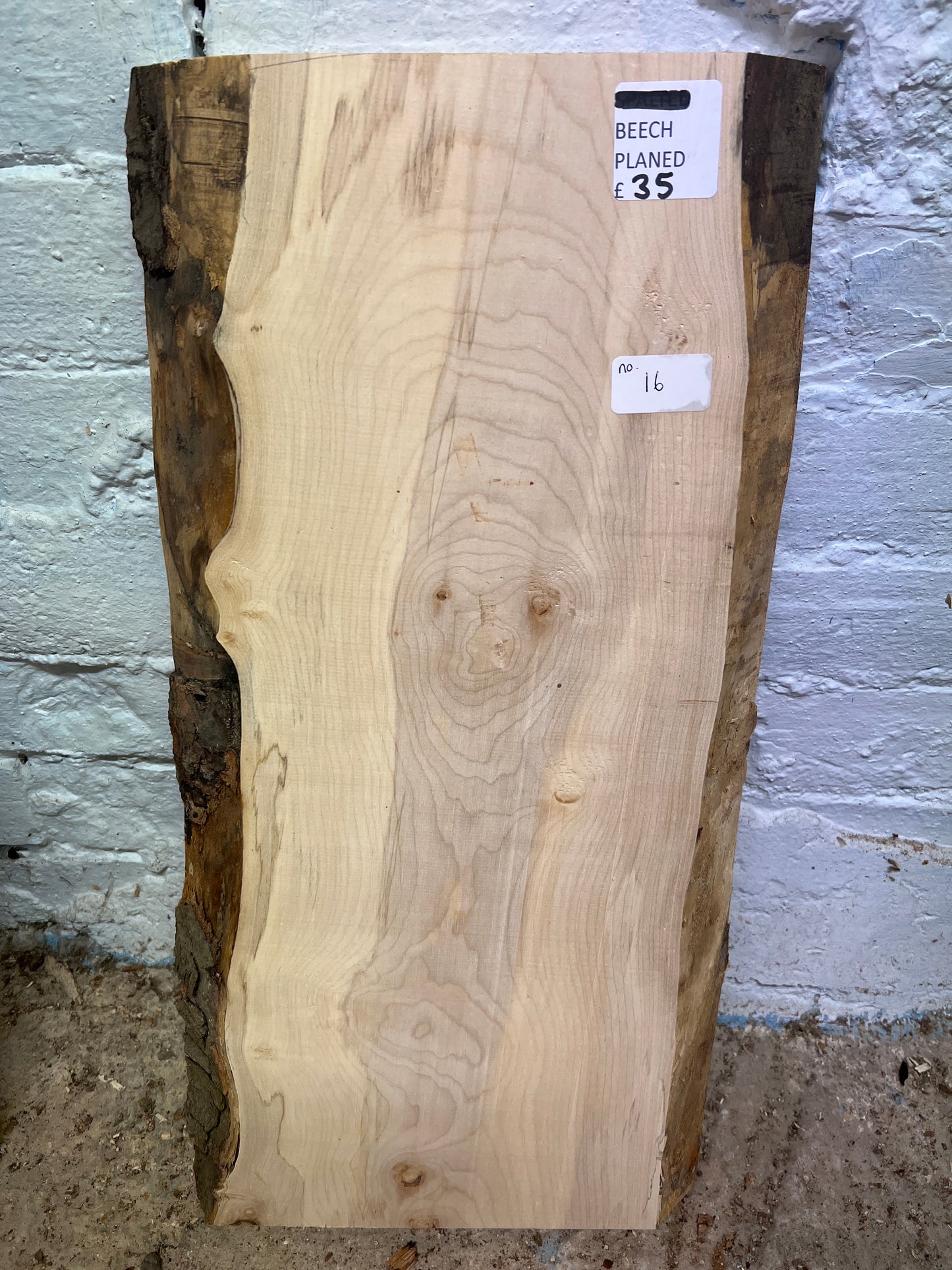 Beech No 16 - 555x260-280x28mm Planed