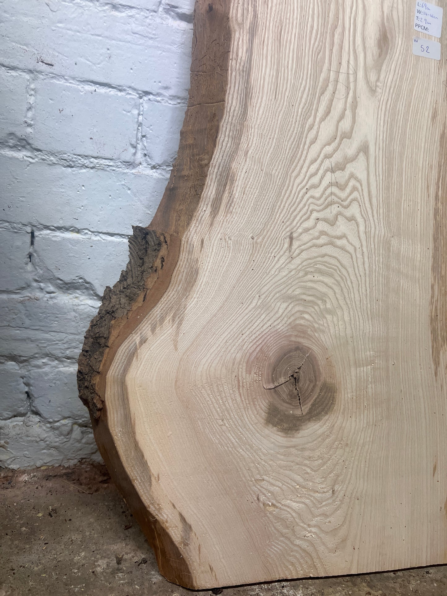 Ash No 52 - 690x340-460x29mm Planed