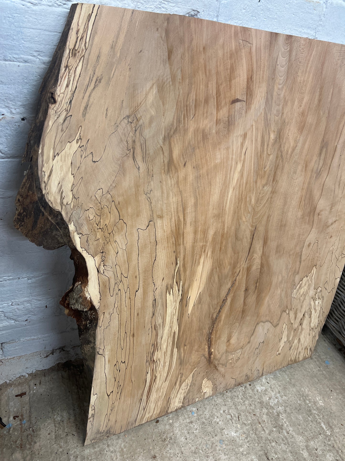 Spalted beech No 17 - 1010x760-890x37mm Planed