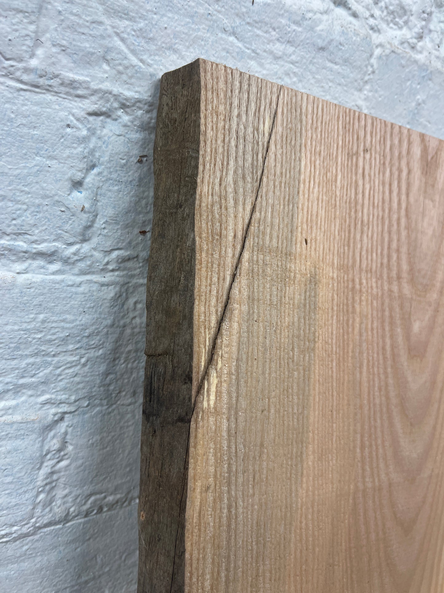 Ash No 97 - 686x260-270x33mm Planed