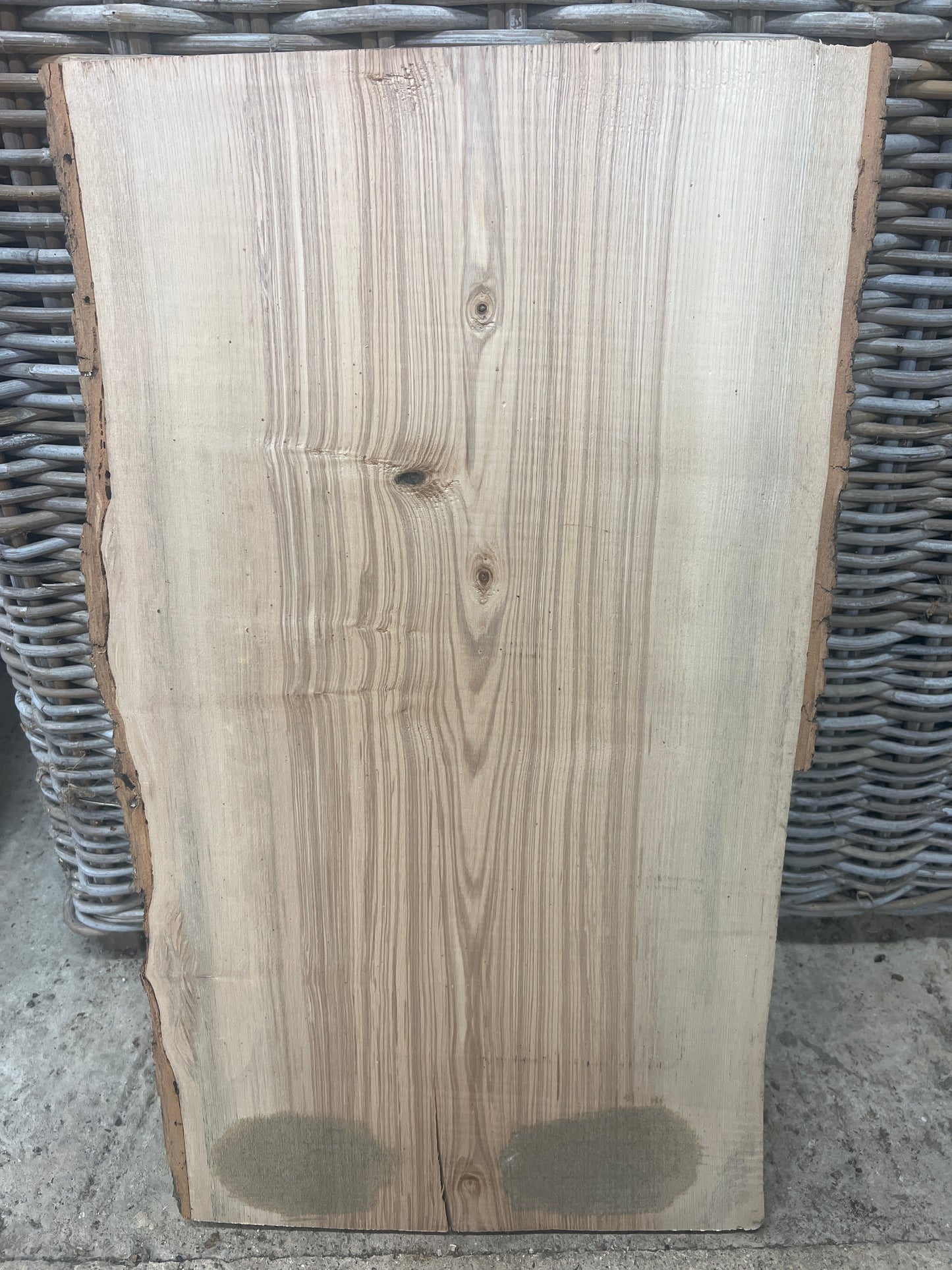 Olive Ash No 1 - 655x360-380x35mm Planed