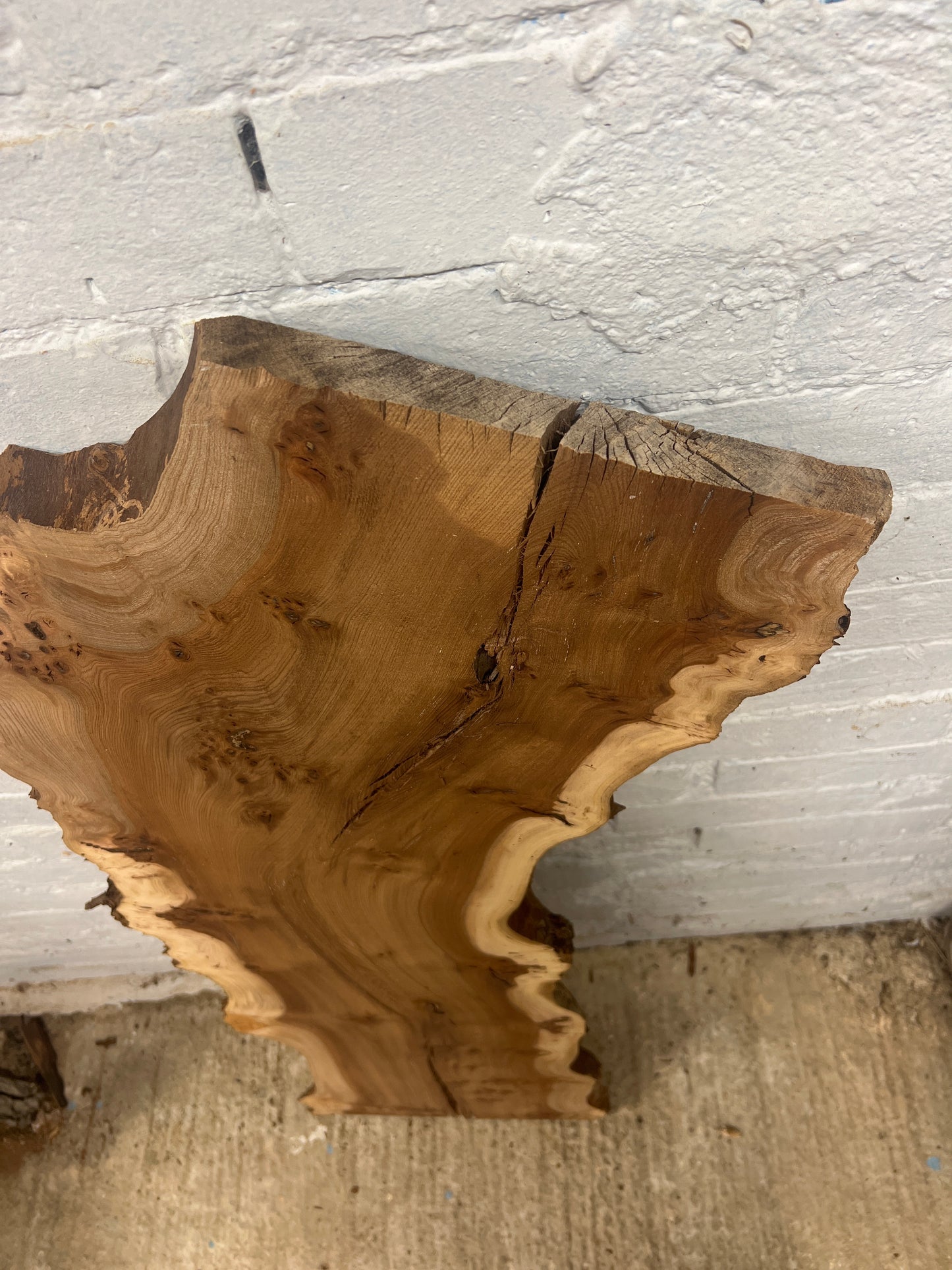 Burr Elm No 134 - 1150x280-370x30mm Planed