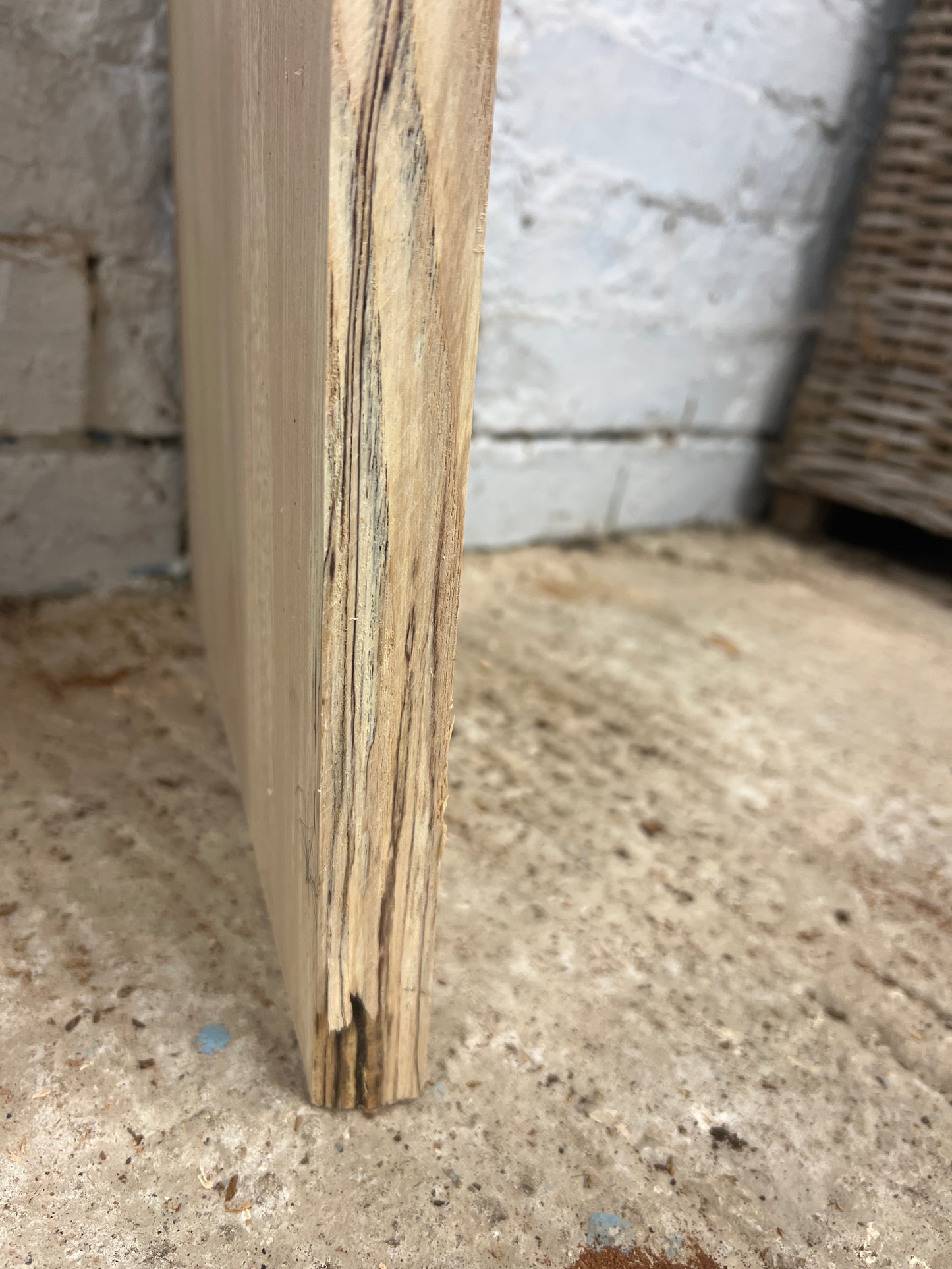 Ash No 27 - 808x335-340x28mm Planed