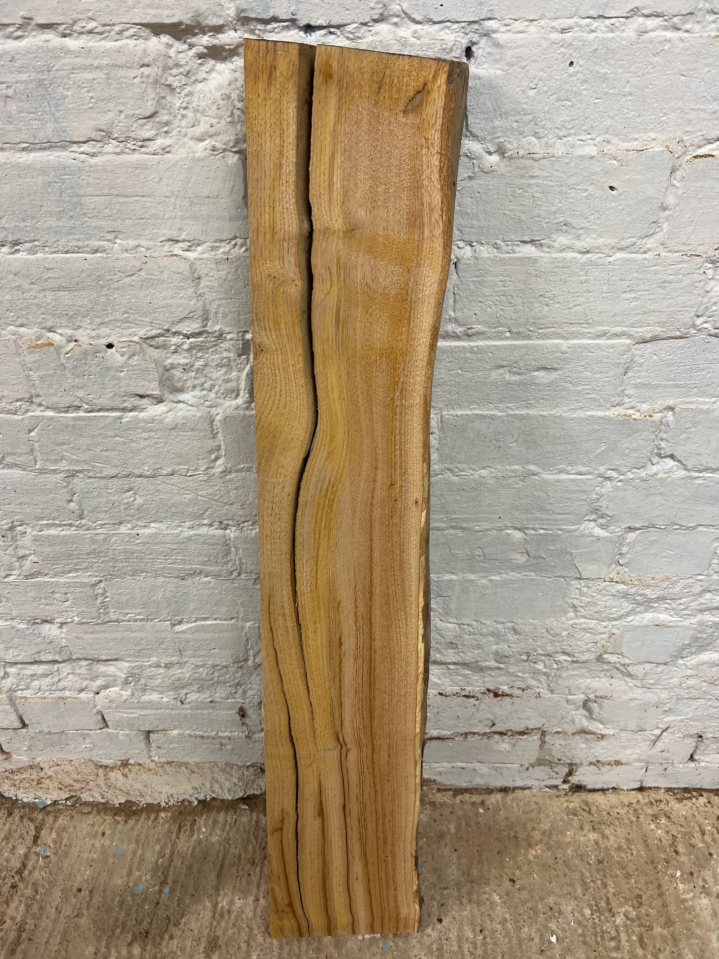 Chestnut No 43 - 1055x160-210x42mm Planed