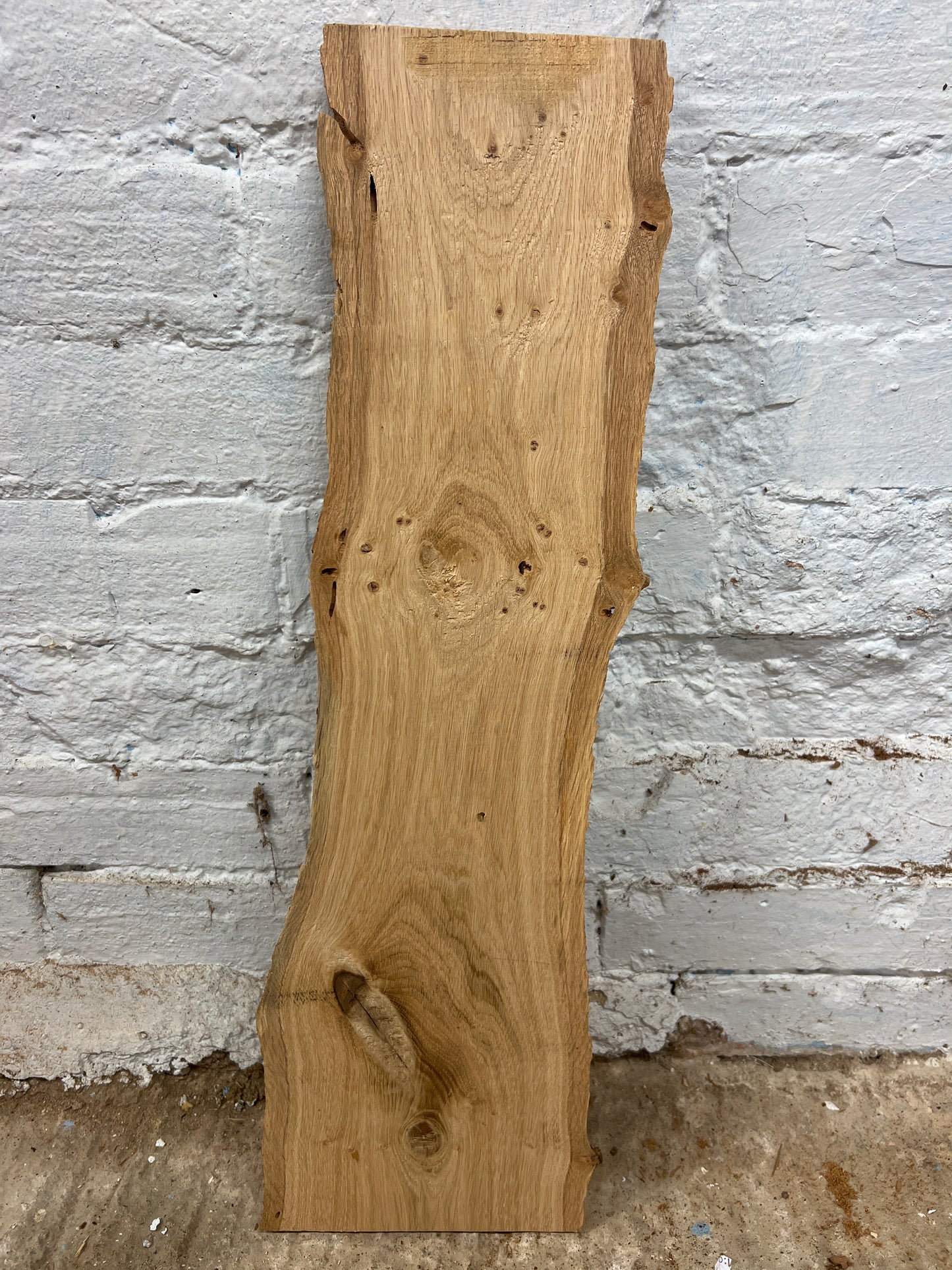Oak No 193 - 615x140-180x20mm Planed