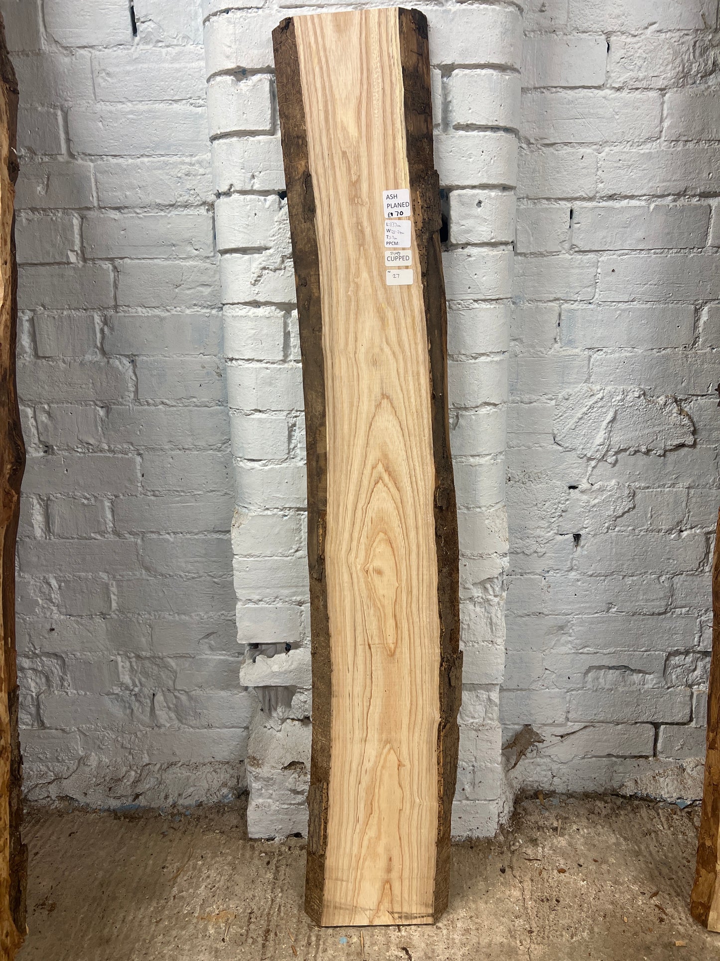 Ash No 27 - 1370x220-240x37mm Planed