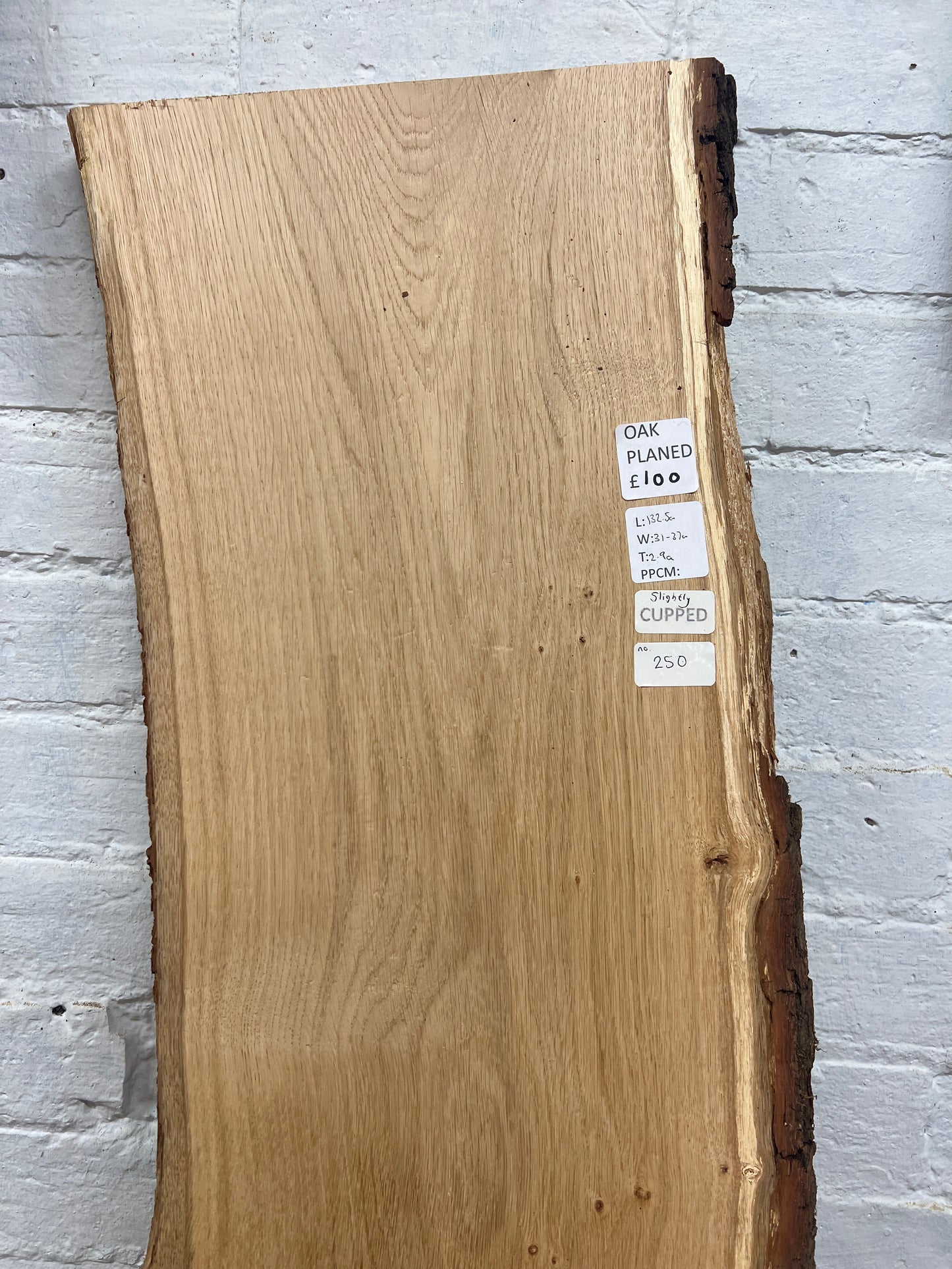 Oak No 250 - 1325x310-370x29mm Planed