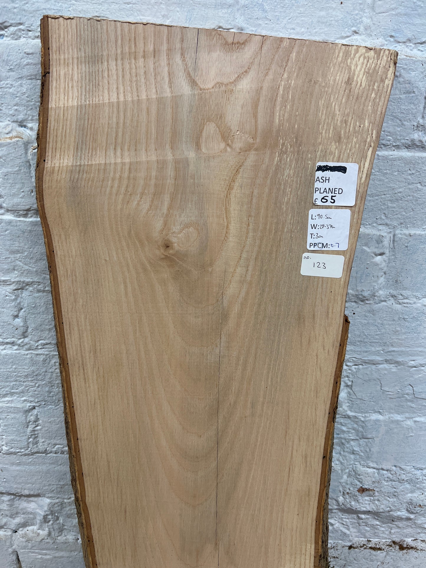 Ash No 123 - 905x280-370x30mm Planed