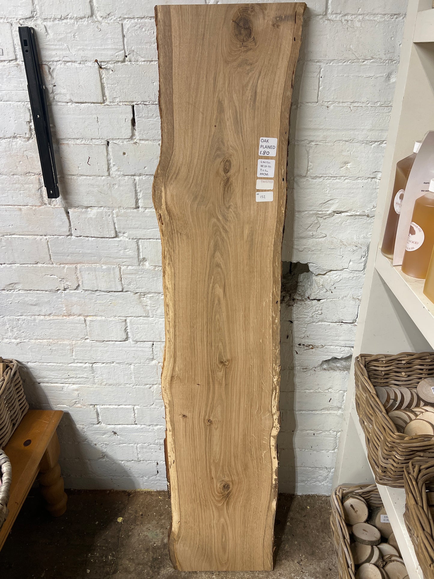 Oak No 152 - 1475x280-320x27mm Planed