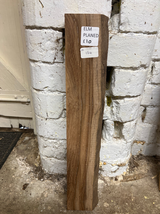Elm No 134 - 525x95x35mm Planed