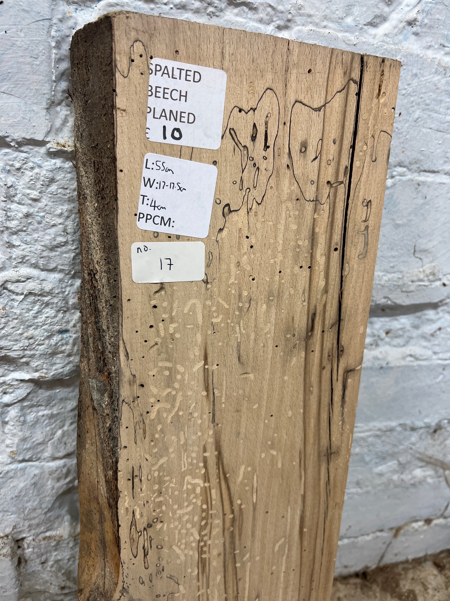Spalted beech No 17 - 550x170-175x40mm Planed