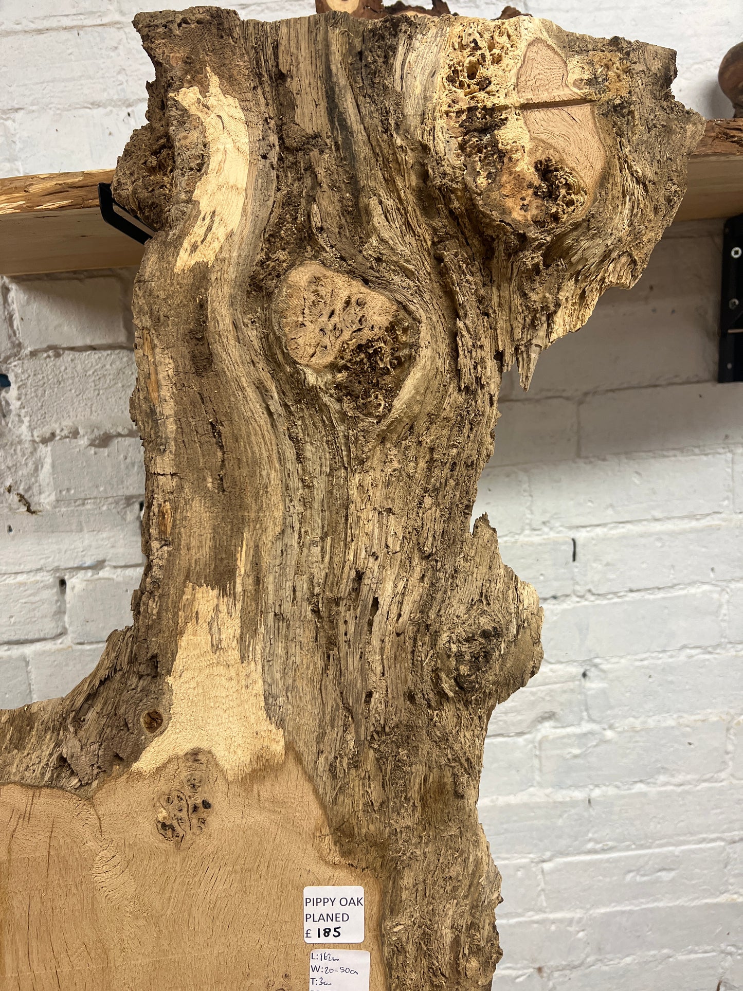 Aged Pippy Oak No 178 - 1620x200-500x30mm Planed