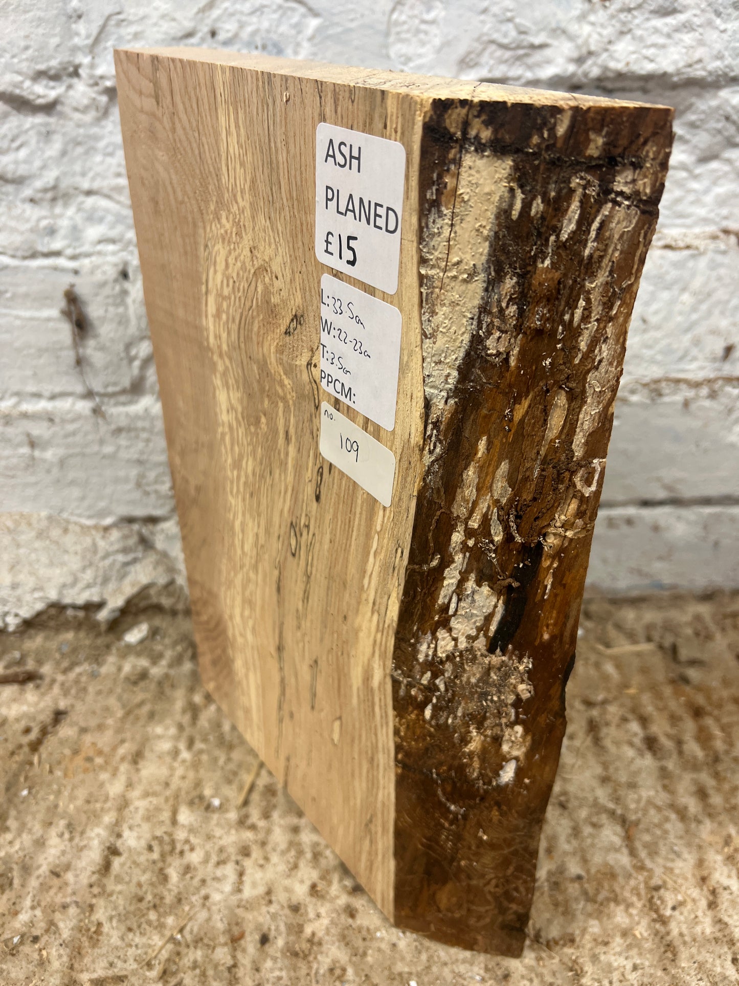 Ash No 109 - 335x220-230x35mm Planed