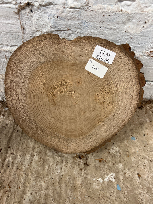 Elm No 140 - 250x230x40mm Sawn