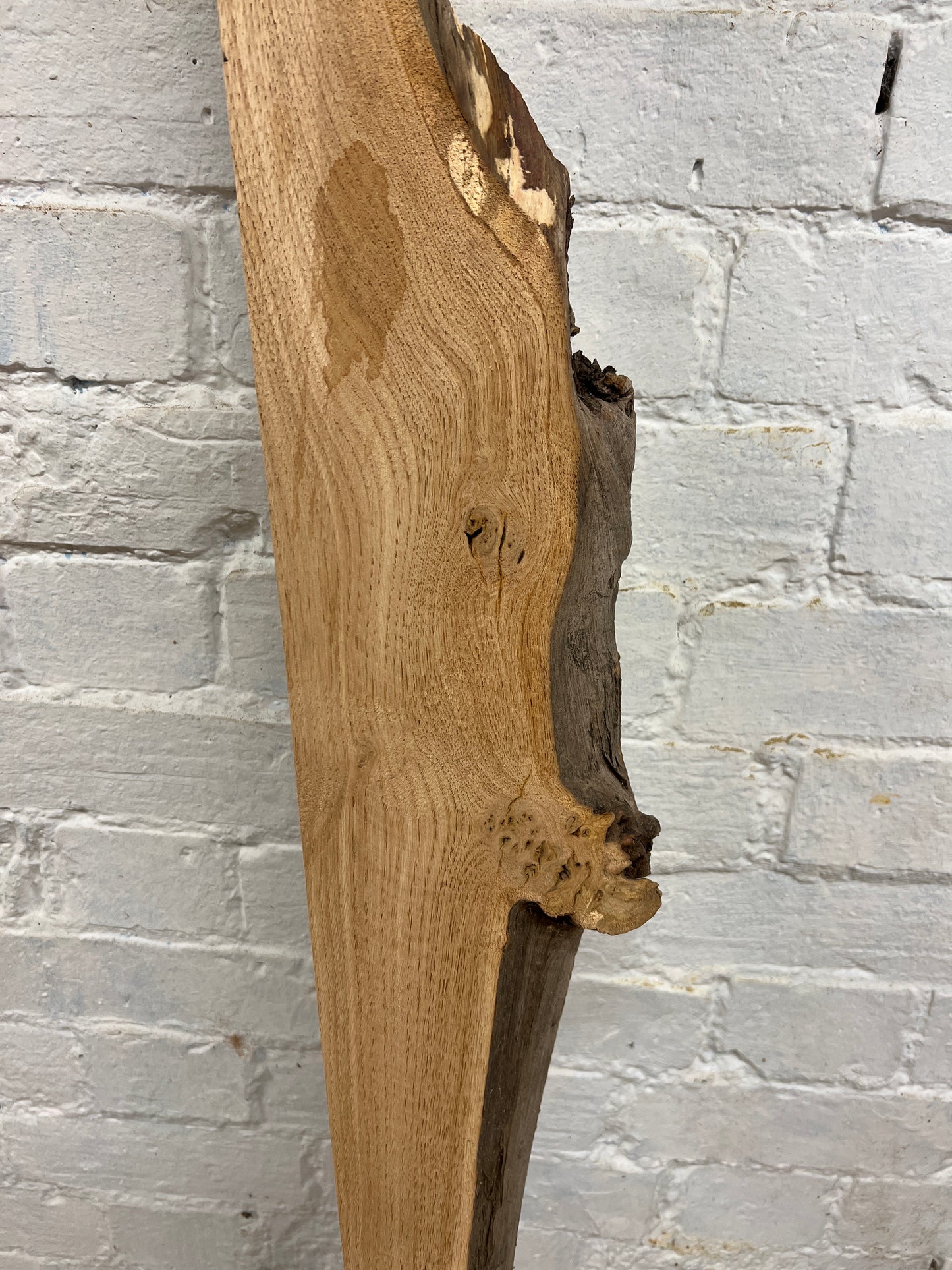 Chestnut No 179 - 1755x40-140x35mm Planed