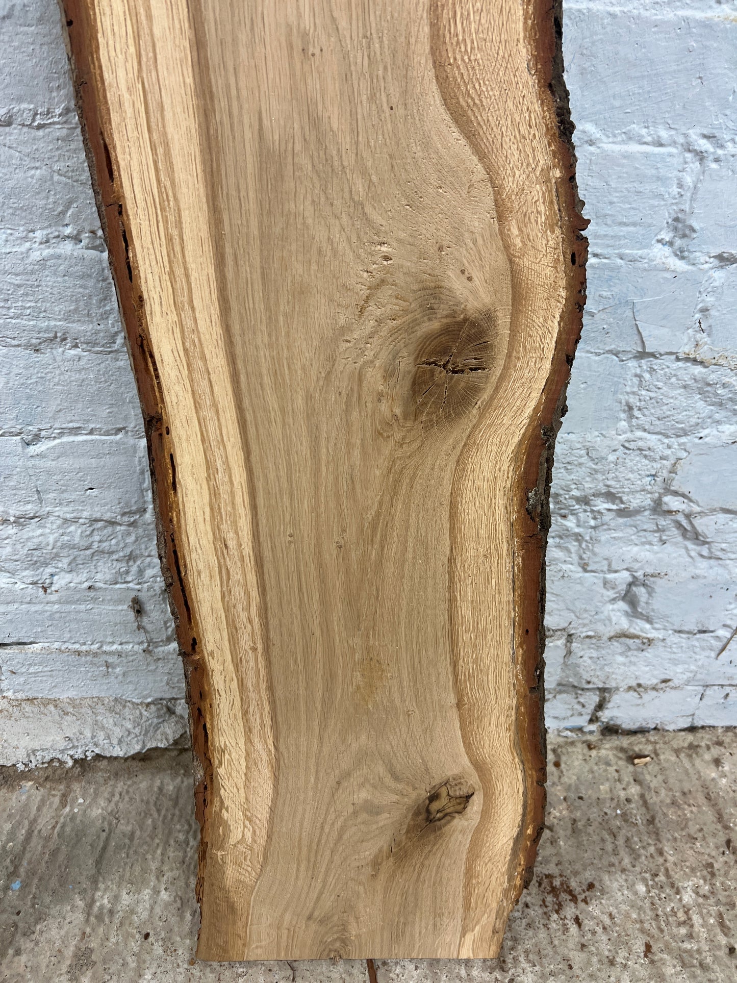 Oak No 154 - 900x180-220x20mm Planed