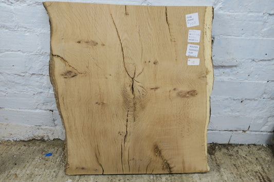 Aged Pippy Oak No 12 - 590x505-535x33mm Planed