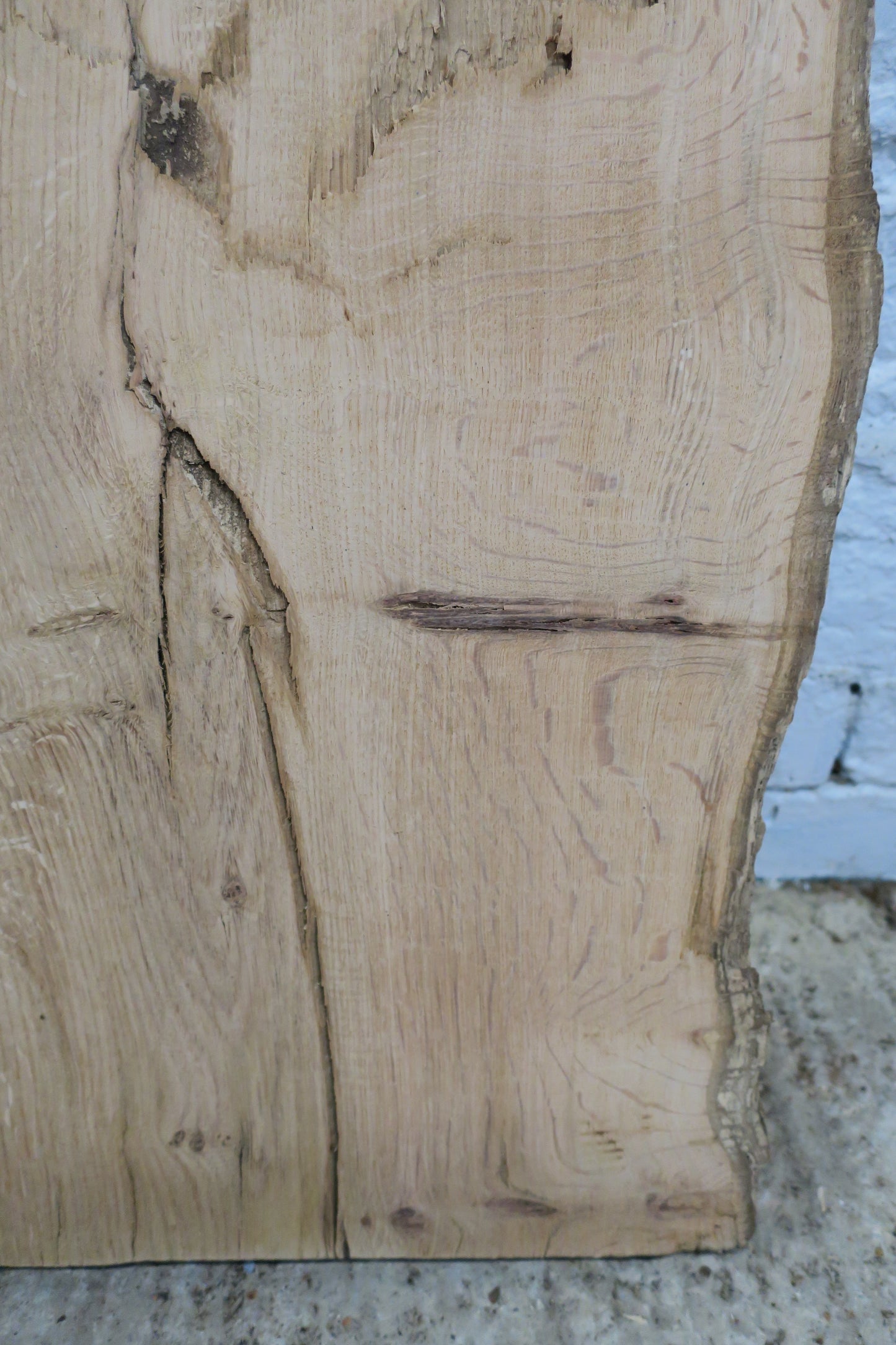 Aged Pippy Oak No 12 - 590x505-535x33mm Planed