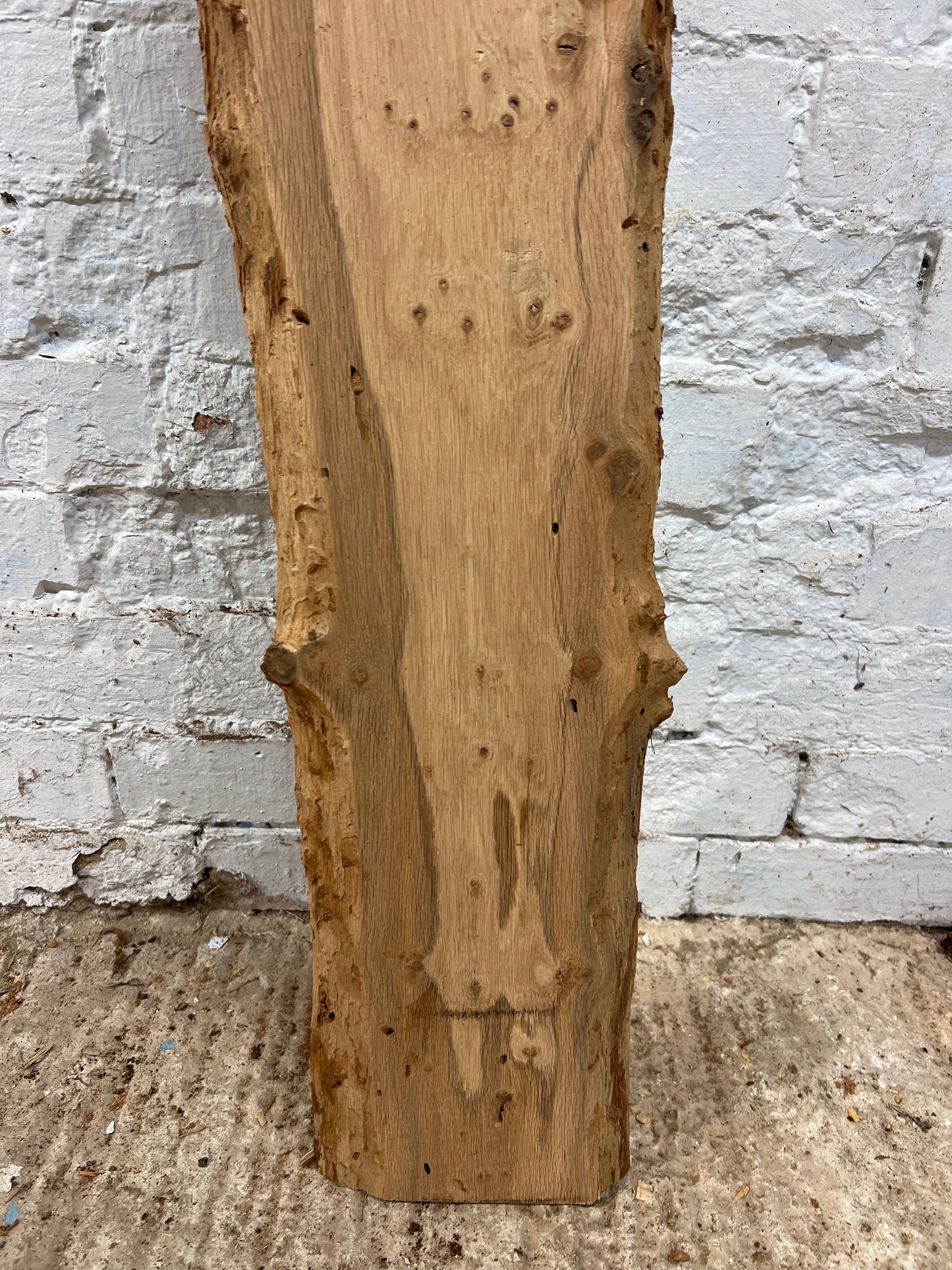 Oak No 21 - 1970x140-200x23mm Planed