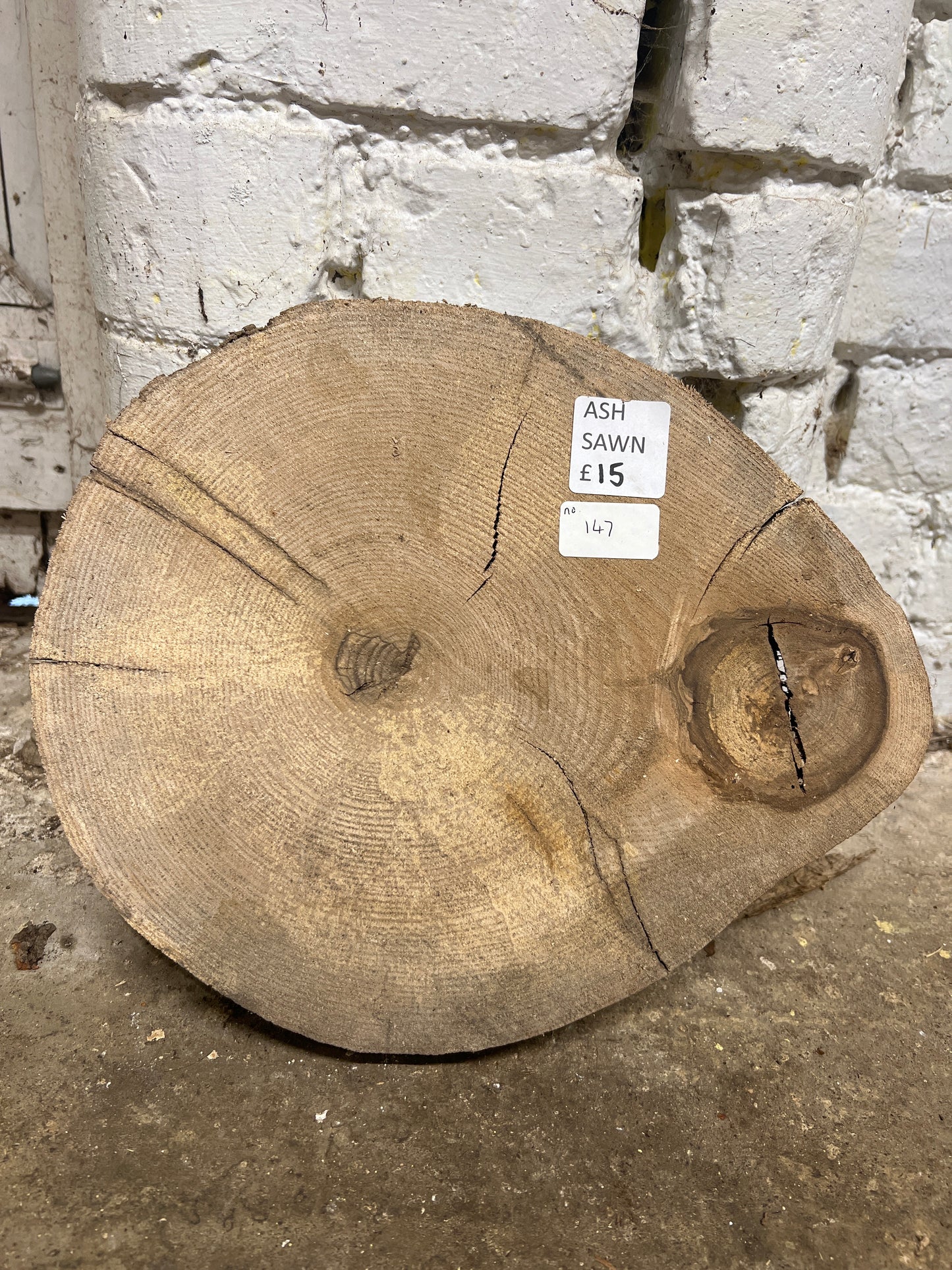 Ash No 147 - 280x360x35mm Sawn
