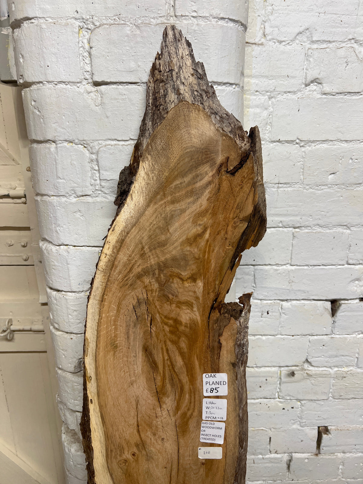 Oak No 210 - 1460x200-330x30mm Planed